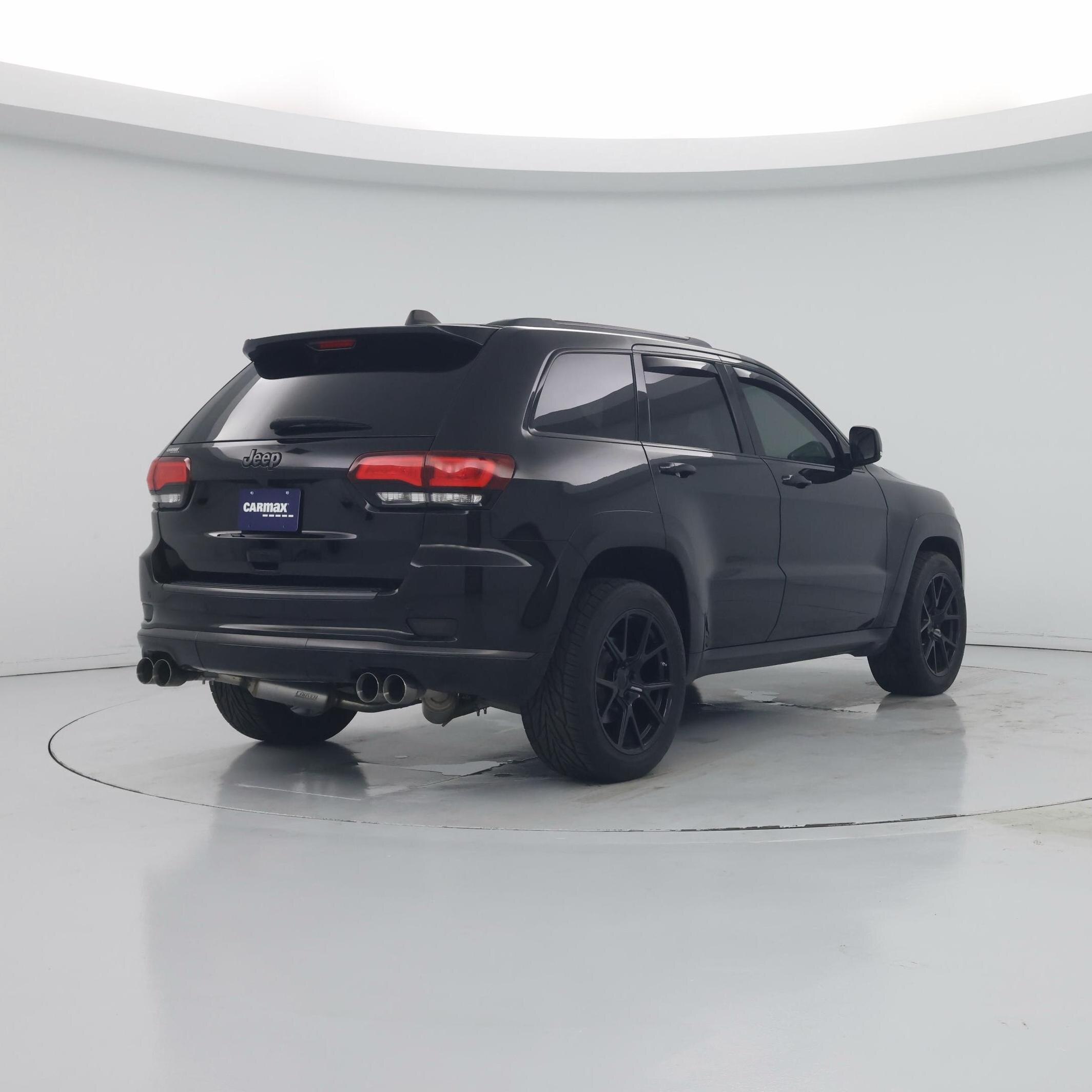 Thumbnail: 2020 Jeep Grand Cherokee - 8