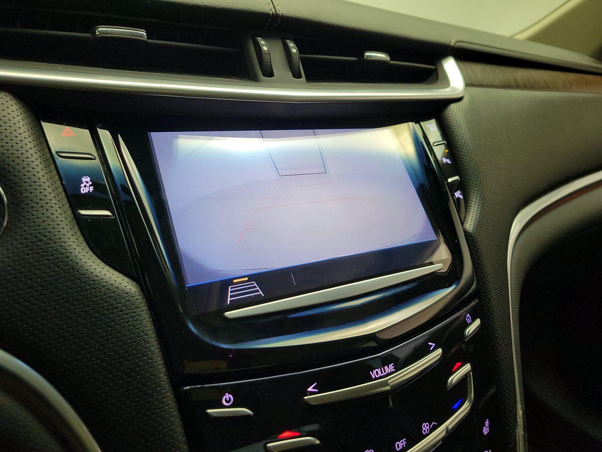 Thumbnail: 2019 Cadillac XTS - 13