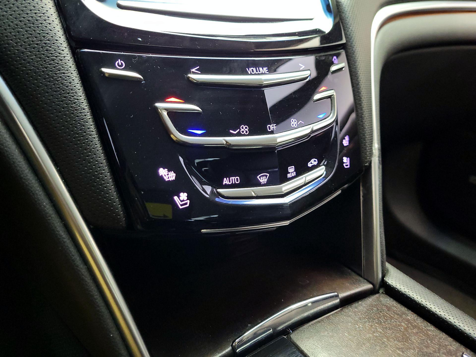 Thumbnail: 2019 Cadillac XTS - 15