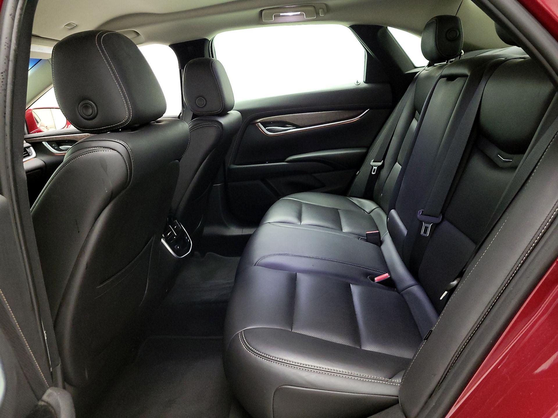 Thumbnail: 2019 Cadillac XTS - 18