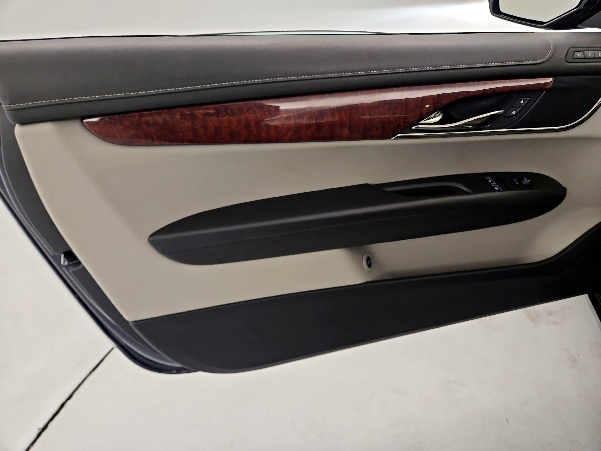 Thumbnail: 2015 Cadillac ATS - 12