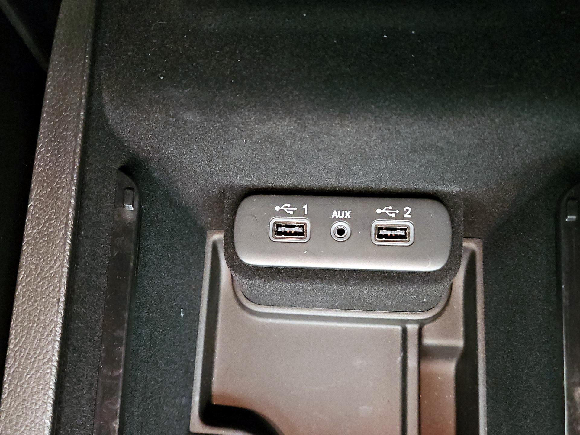 Thumbnail: 2022 Dodge Charger - 18