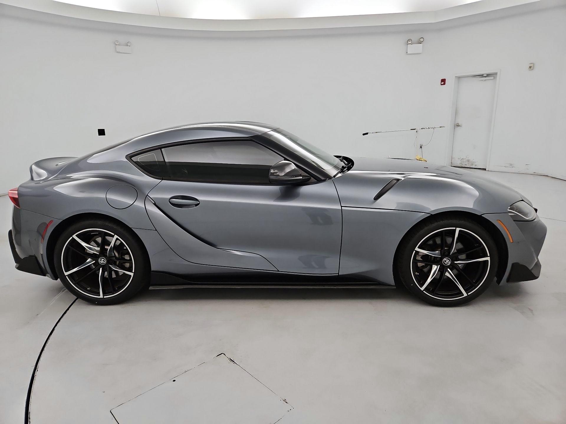 Thumbnail: 2022 Toyota Supra - 4