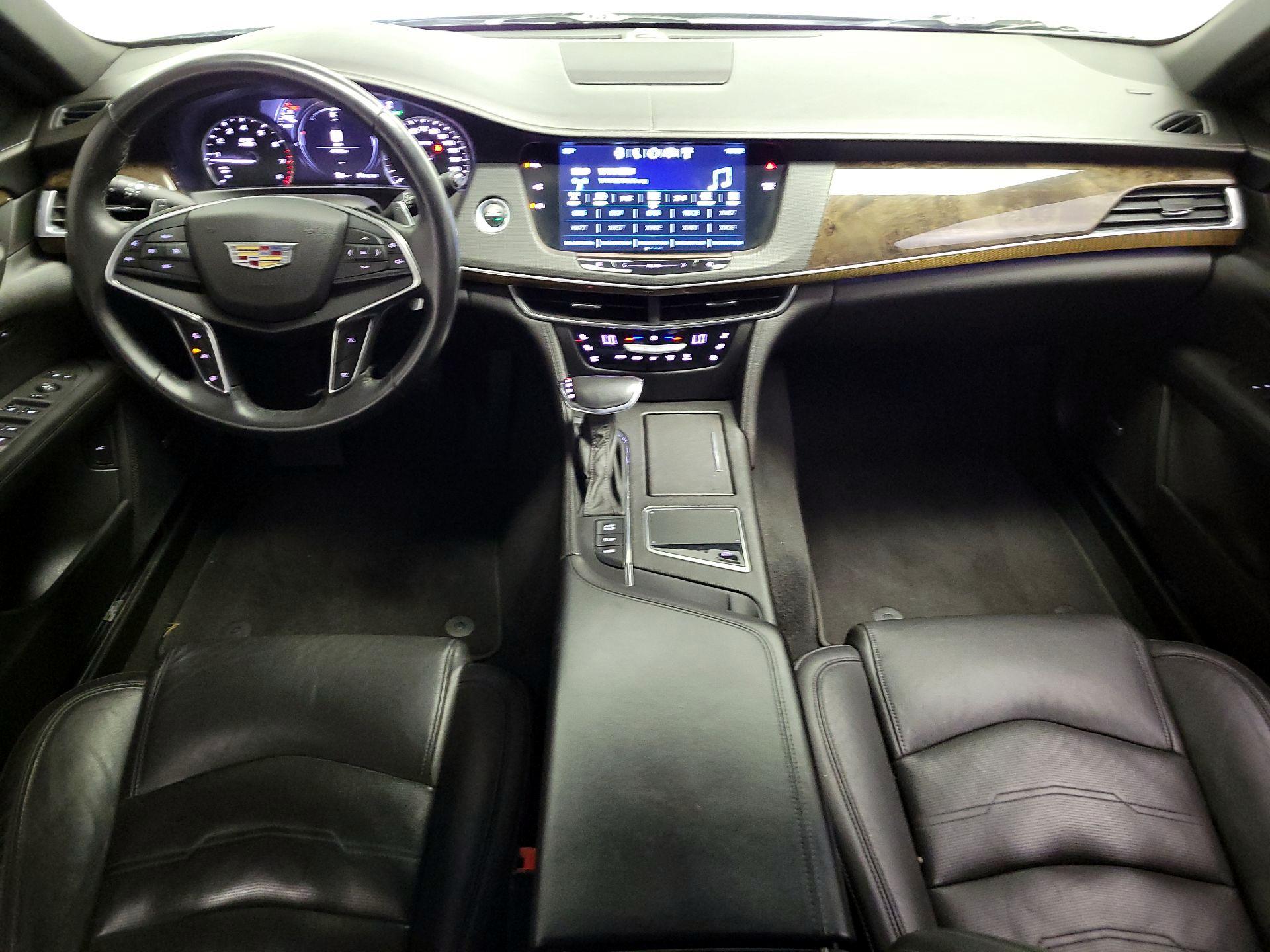 Thumbnail: 2017 Cadillac CT6 - 9