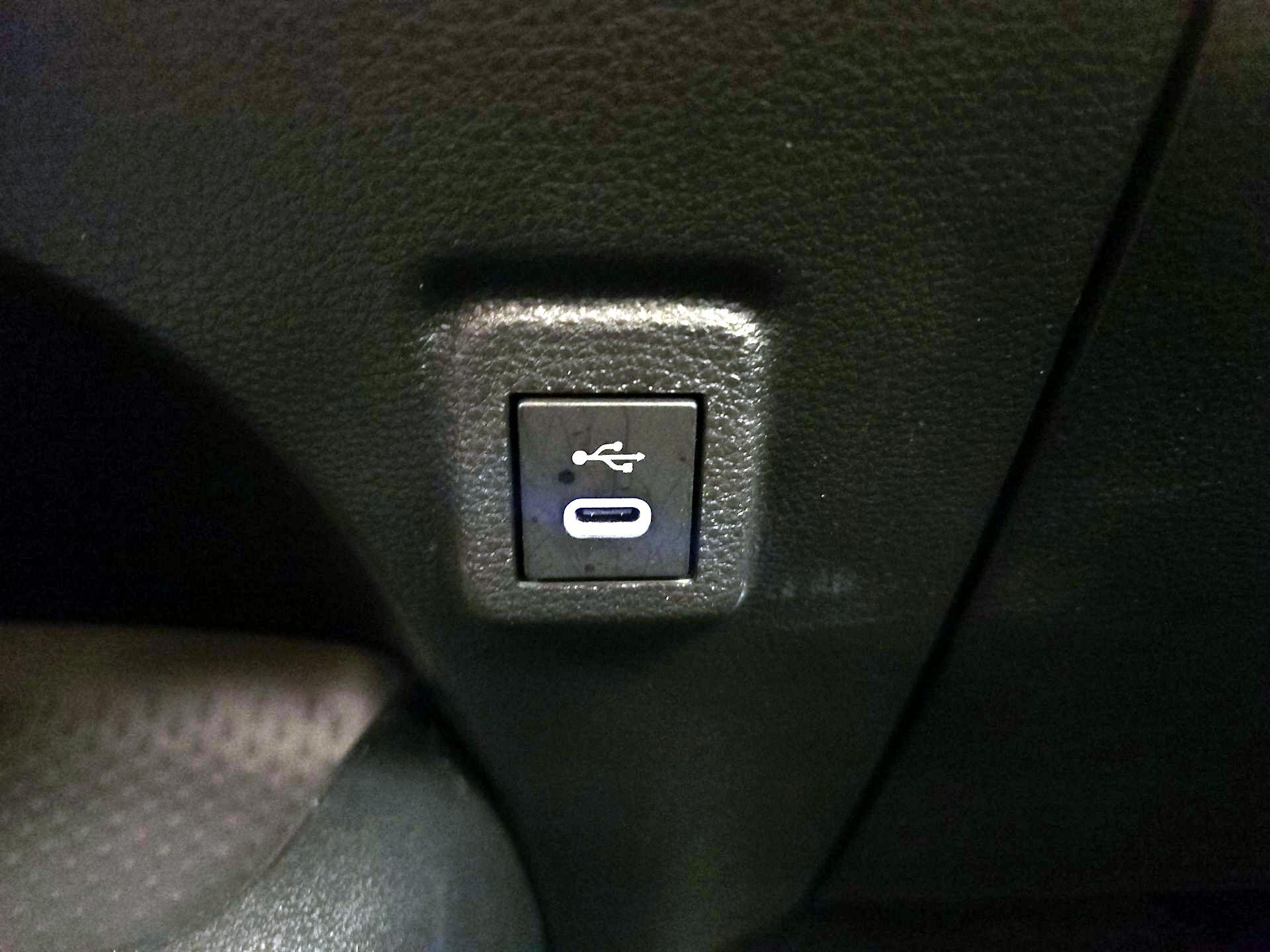 Thumbnail: 2024 Toyota Corolla - 18