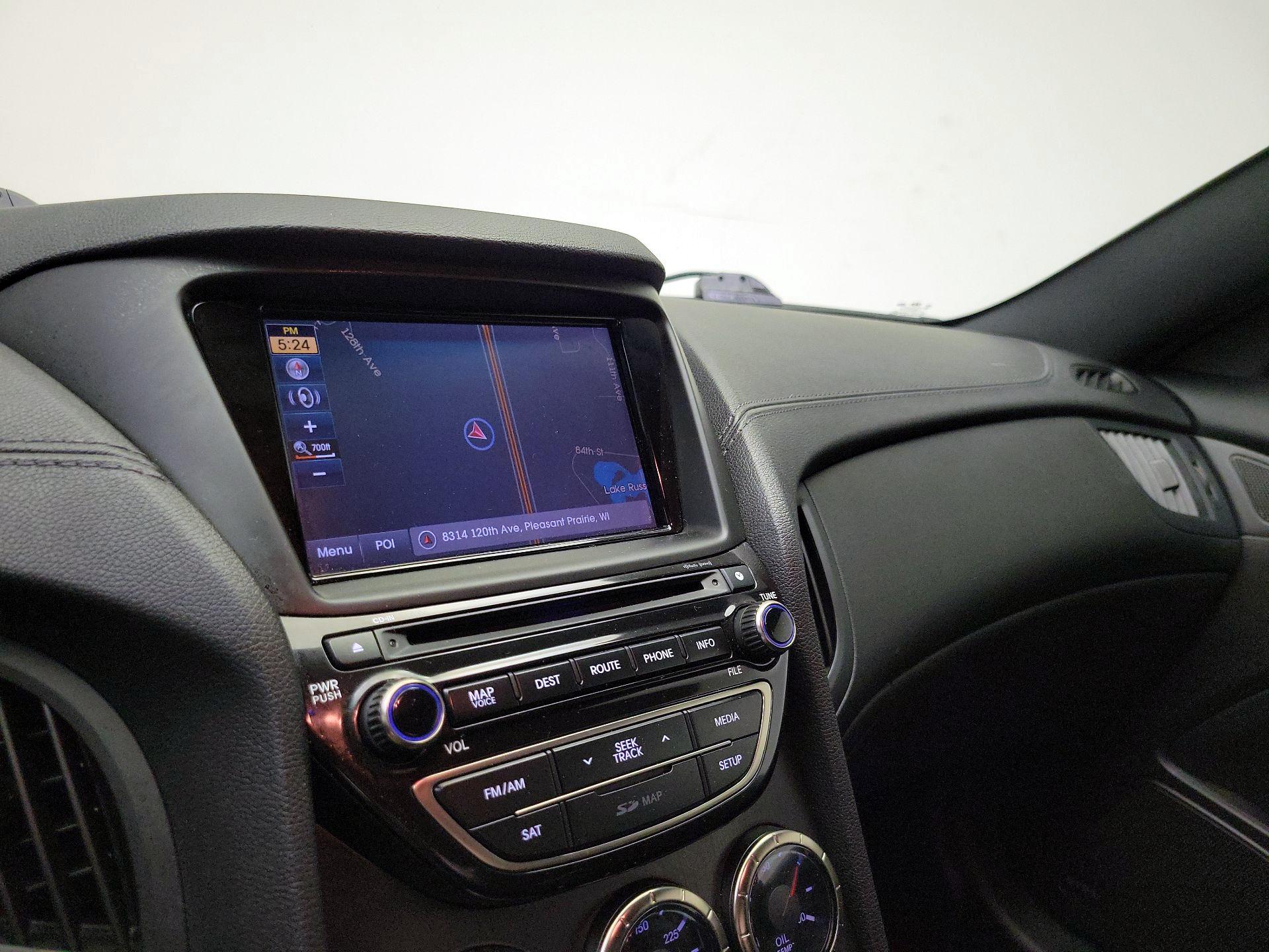 Thumbnail: 2015 Hyundai Genesis - 14