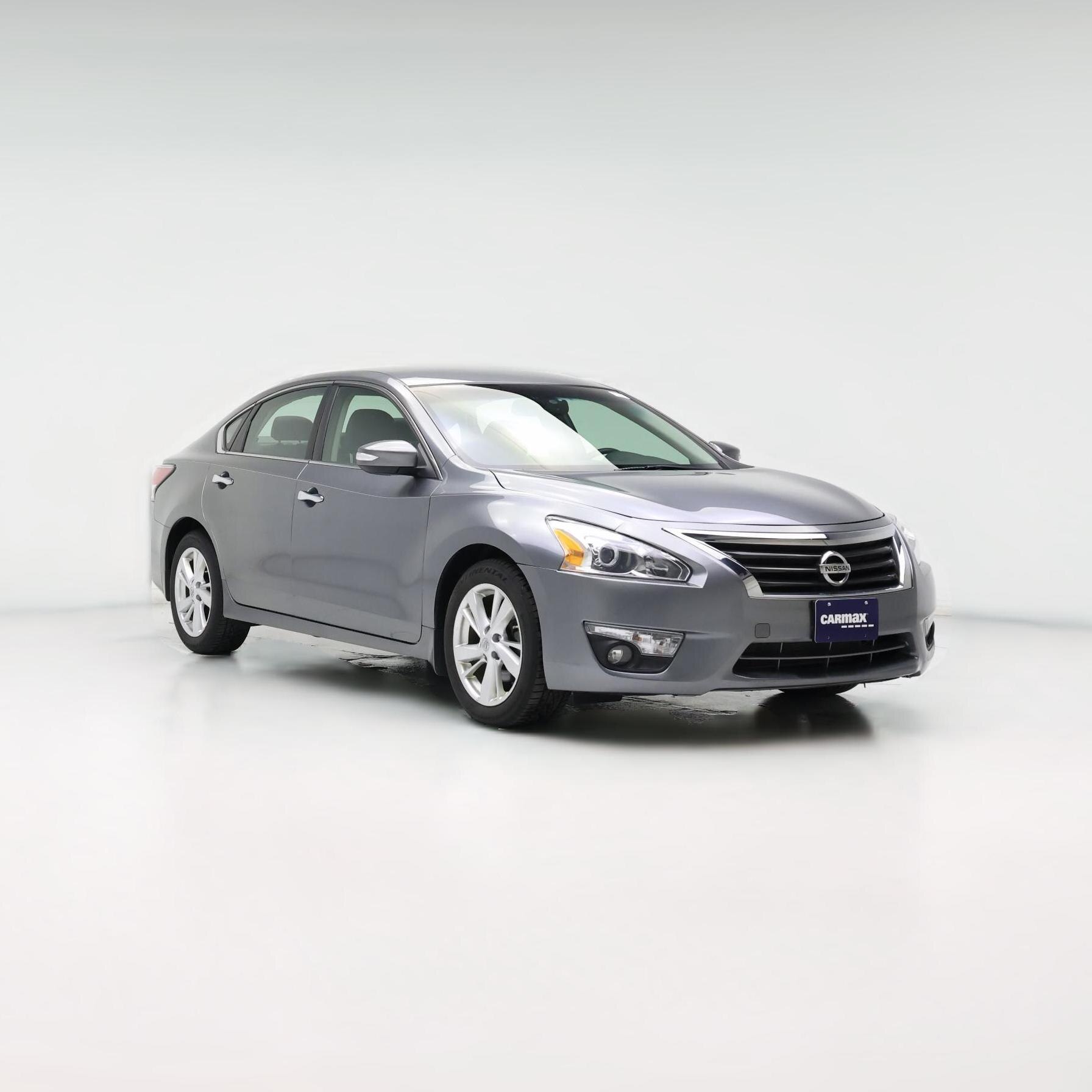 Thumbnail: 2015 Nissan Altima - 1