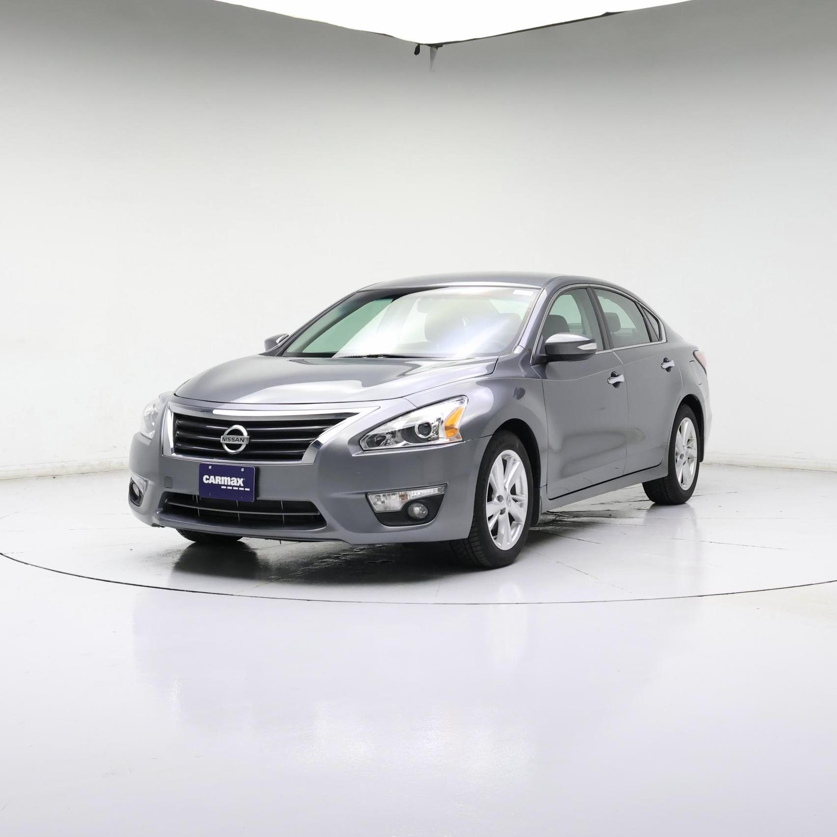 Thumbnail: 2015 Nissan Altima - 4