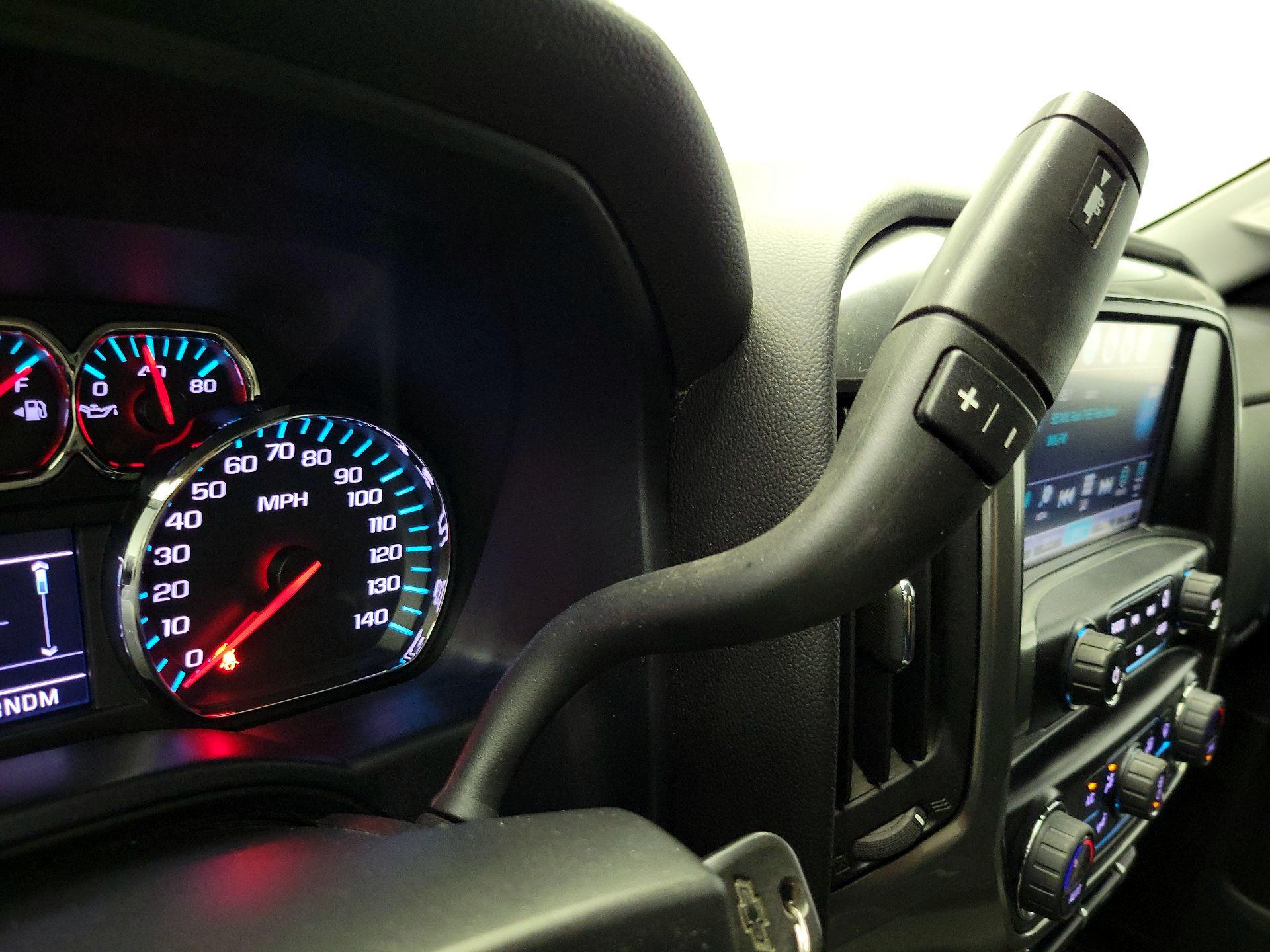 Thumbnail: 2016 Chevrolet Silverado 1500 - 17