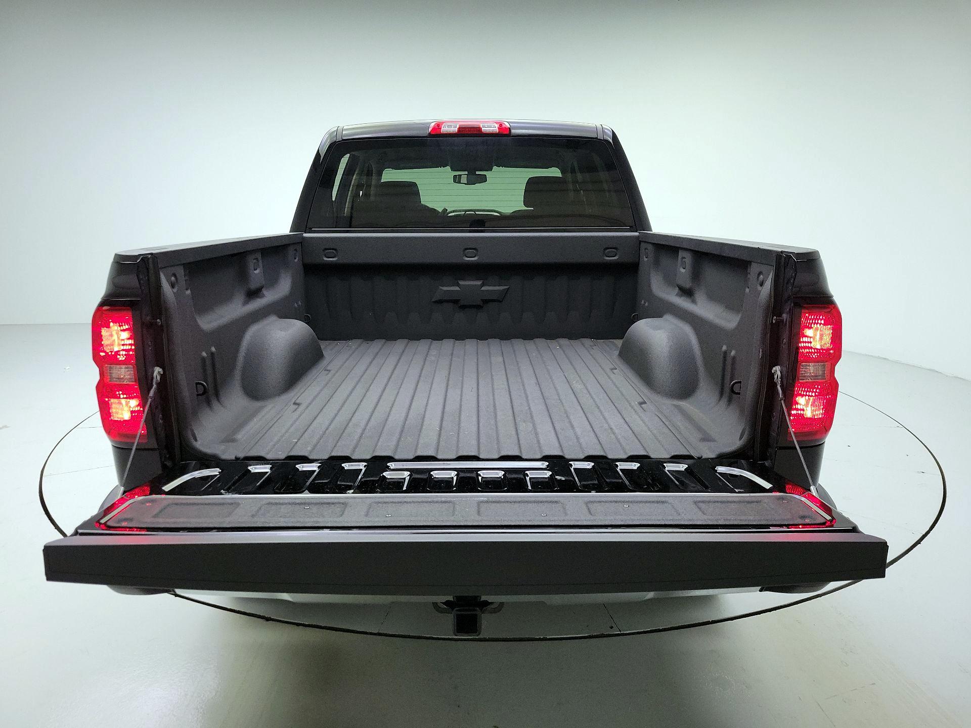 Thumbnail: 2016 Chevrolet Silverado 1500 - 20