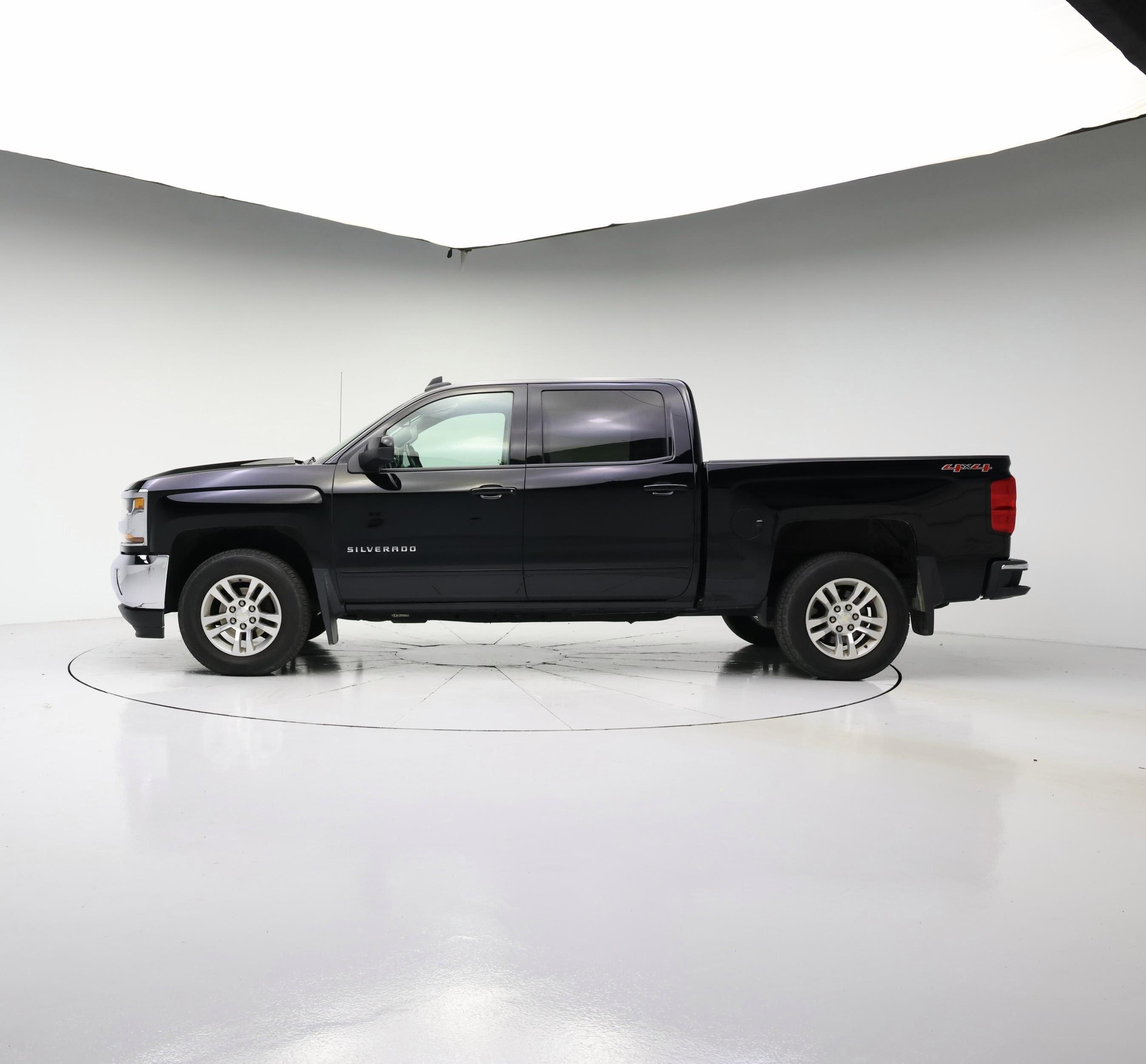 Thumbnail: 2016 Chevrolet Silverado 1500 - 3
