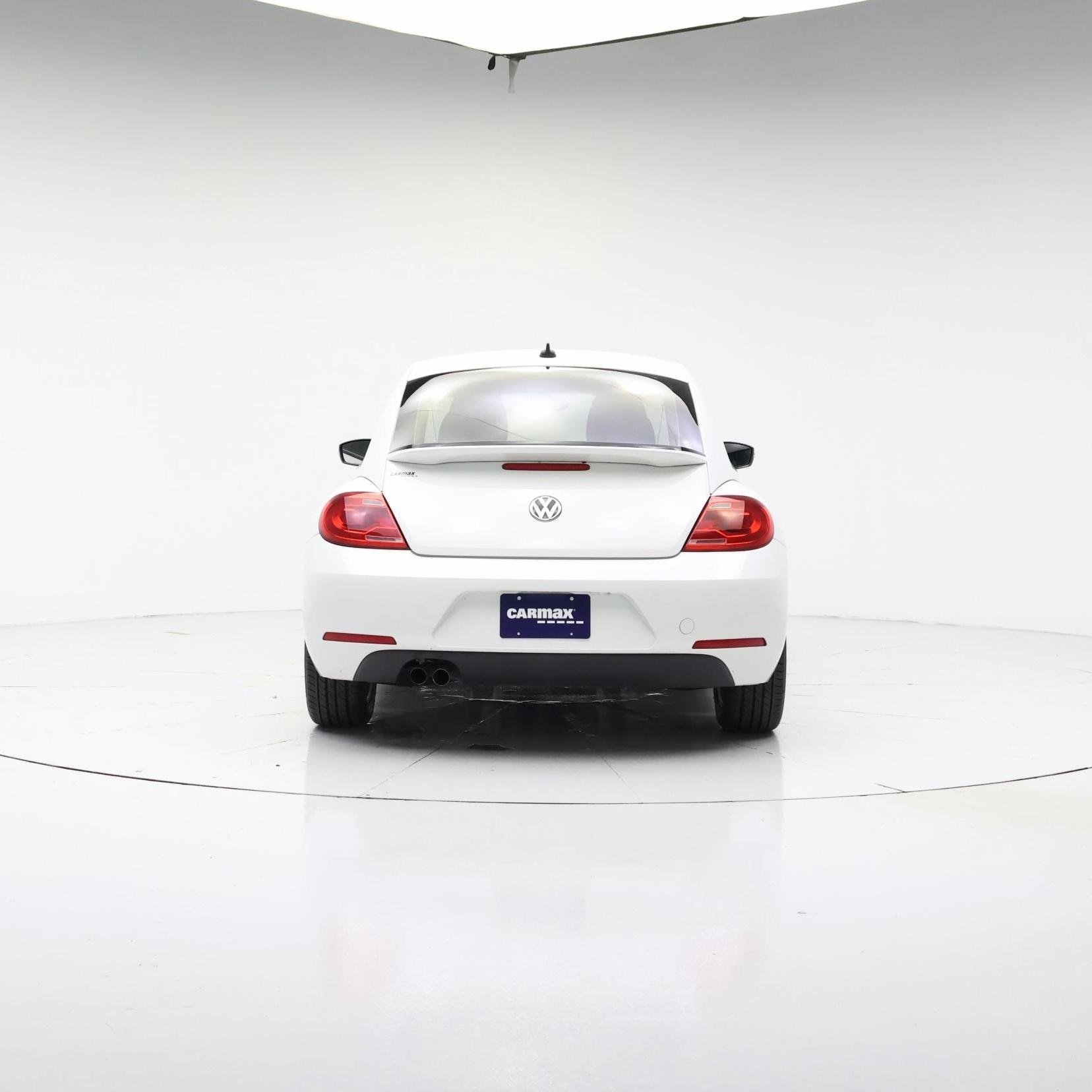 Thumbnail: 2015 Volkswagen Beetle - 6