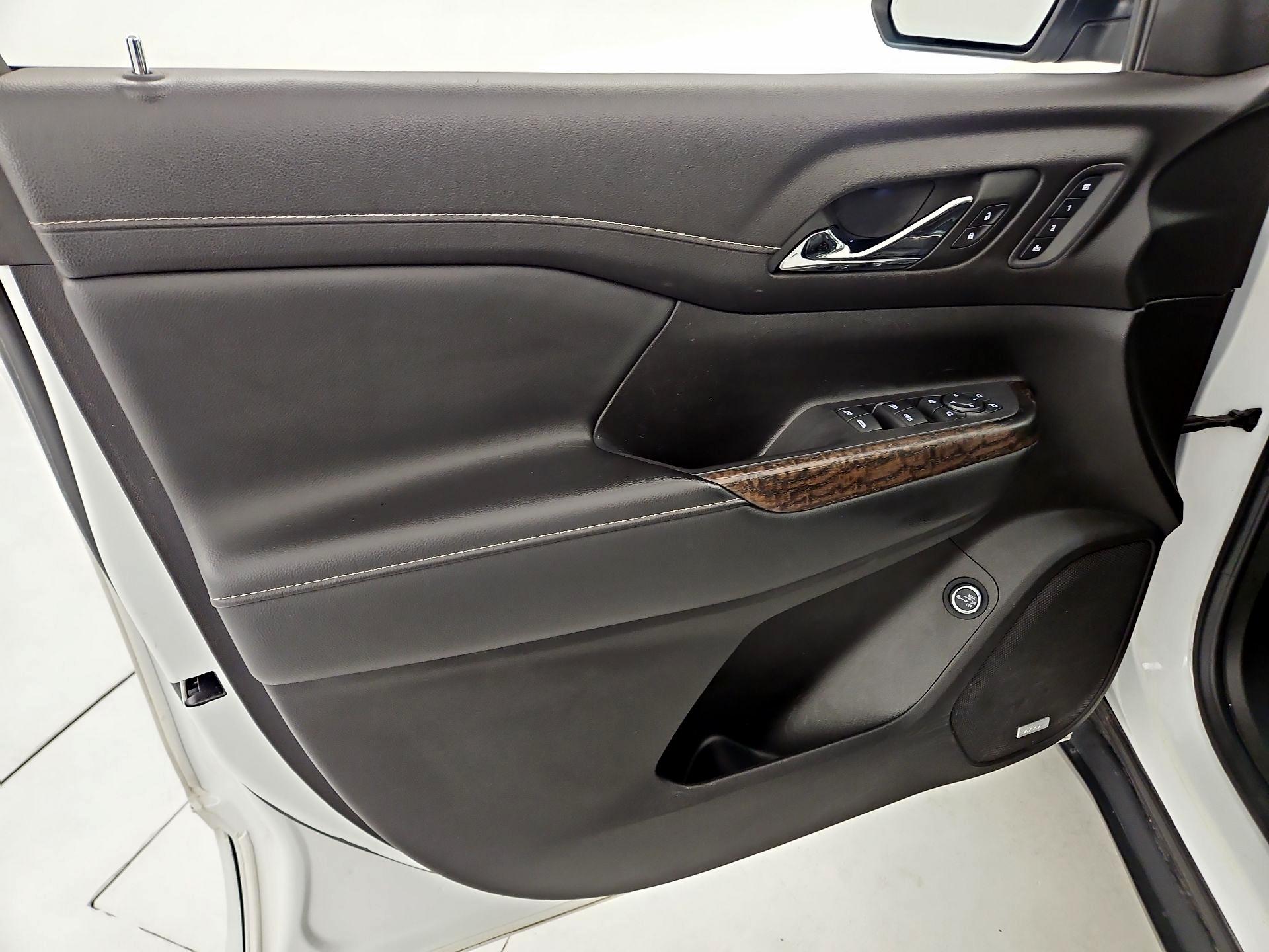 Thumbnail: 2021 GMC Acadia - 12
