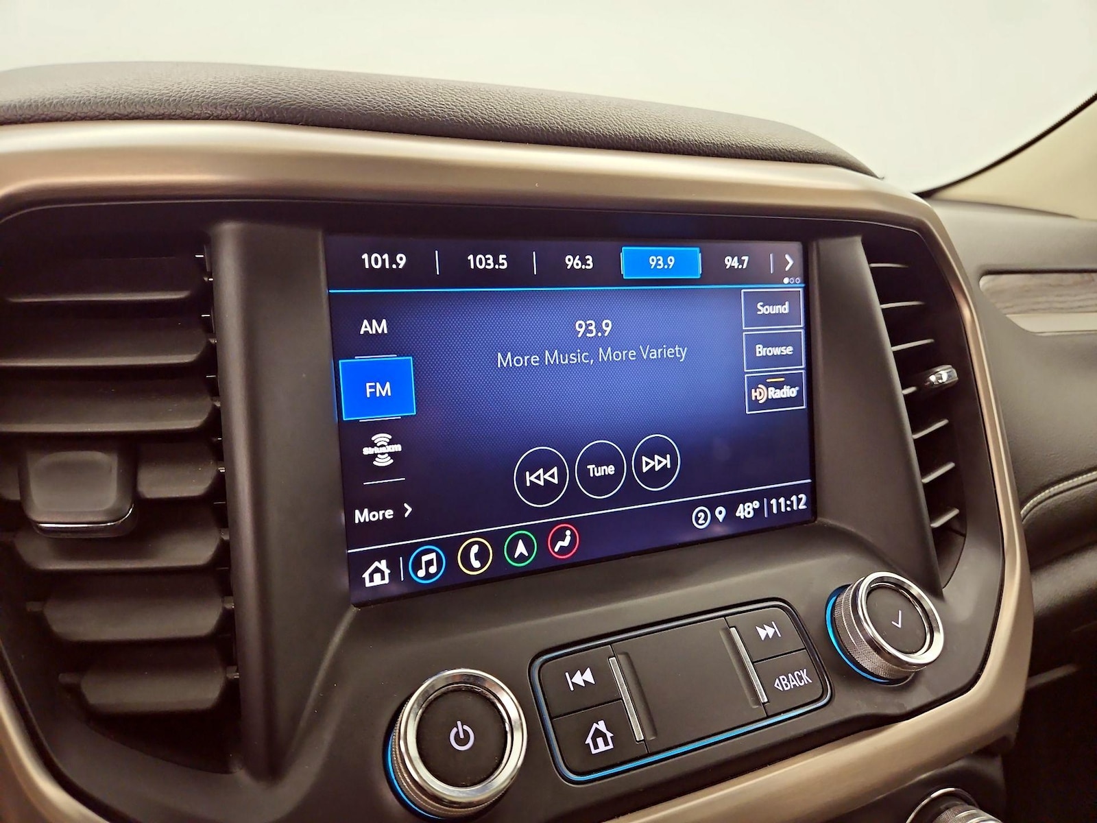 2021 GMC Acadia Denali - Photo 17