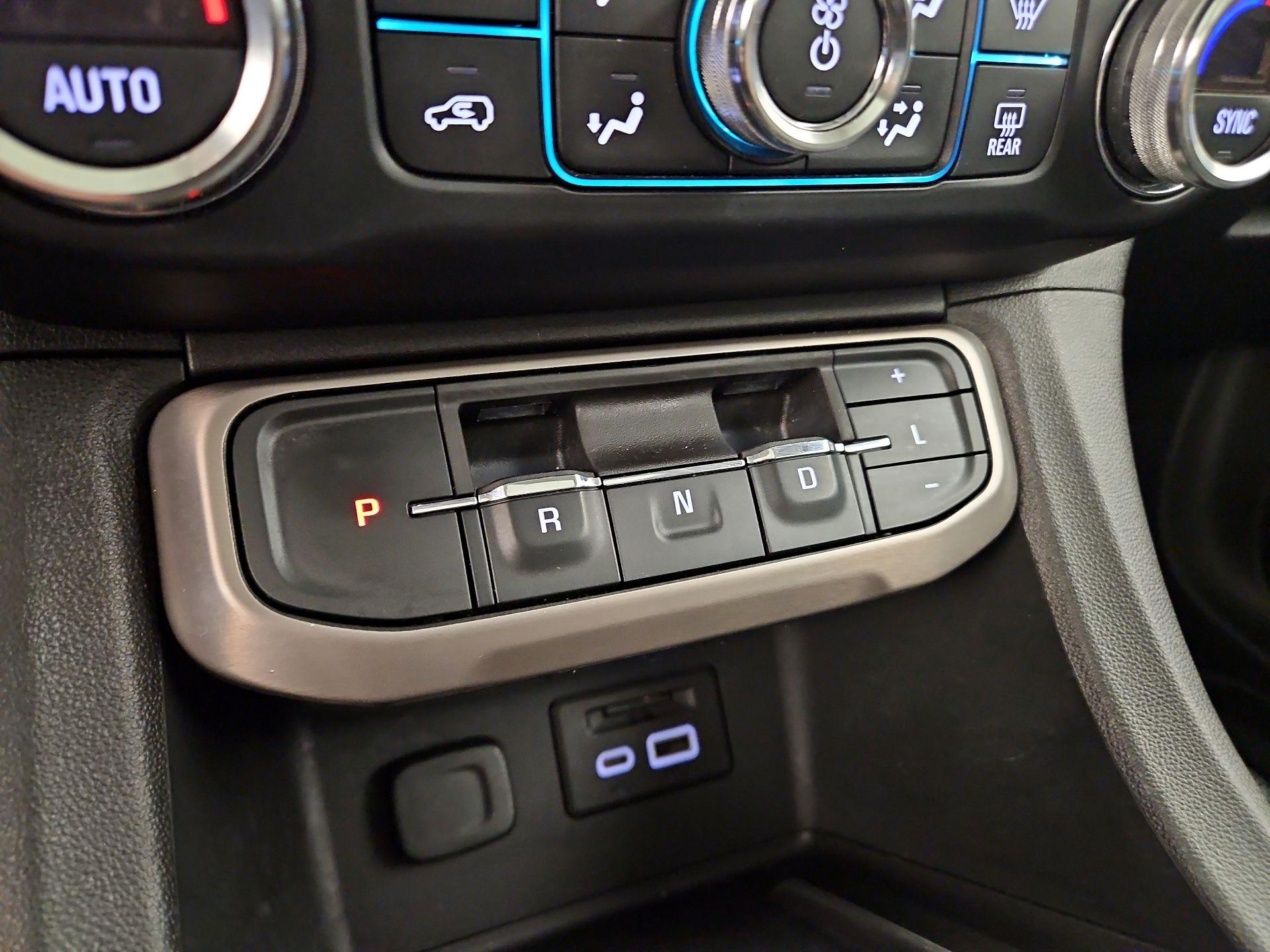 Thumbnail: 2021 GMC Acadia - 18