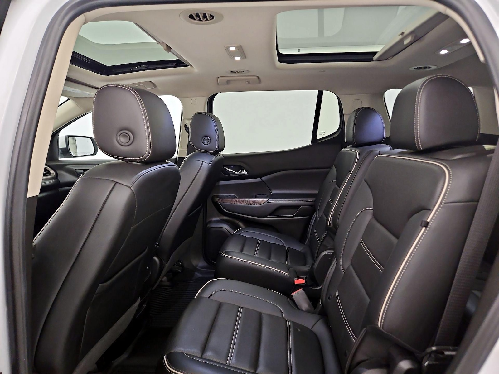 2021 GMC Acadia Denali - Photo 27