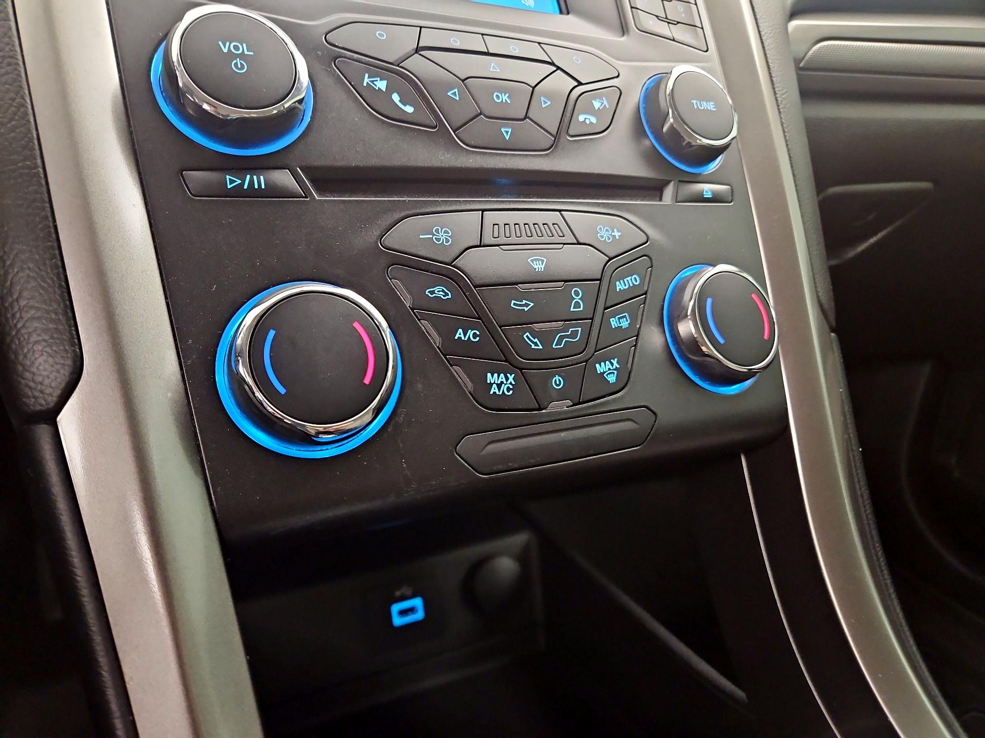 Thumbnail: 2018 Ford Fusion - 16