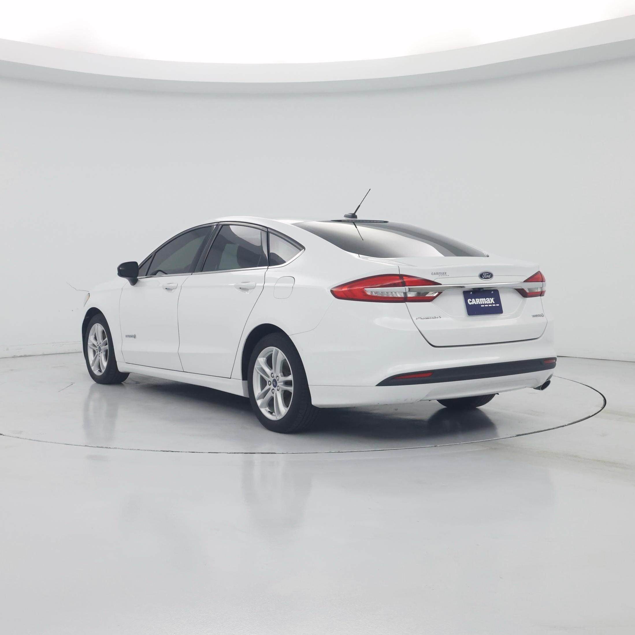 Thumbnail: 2018 Ford Fusion - 2