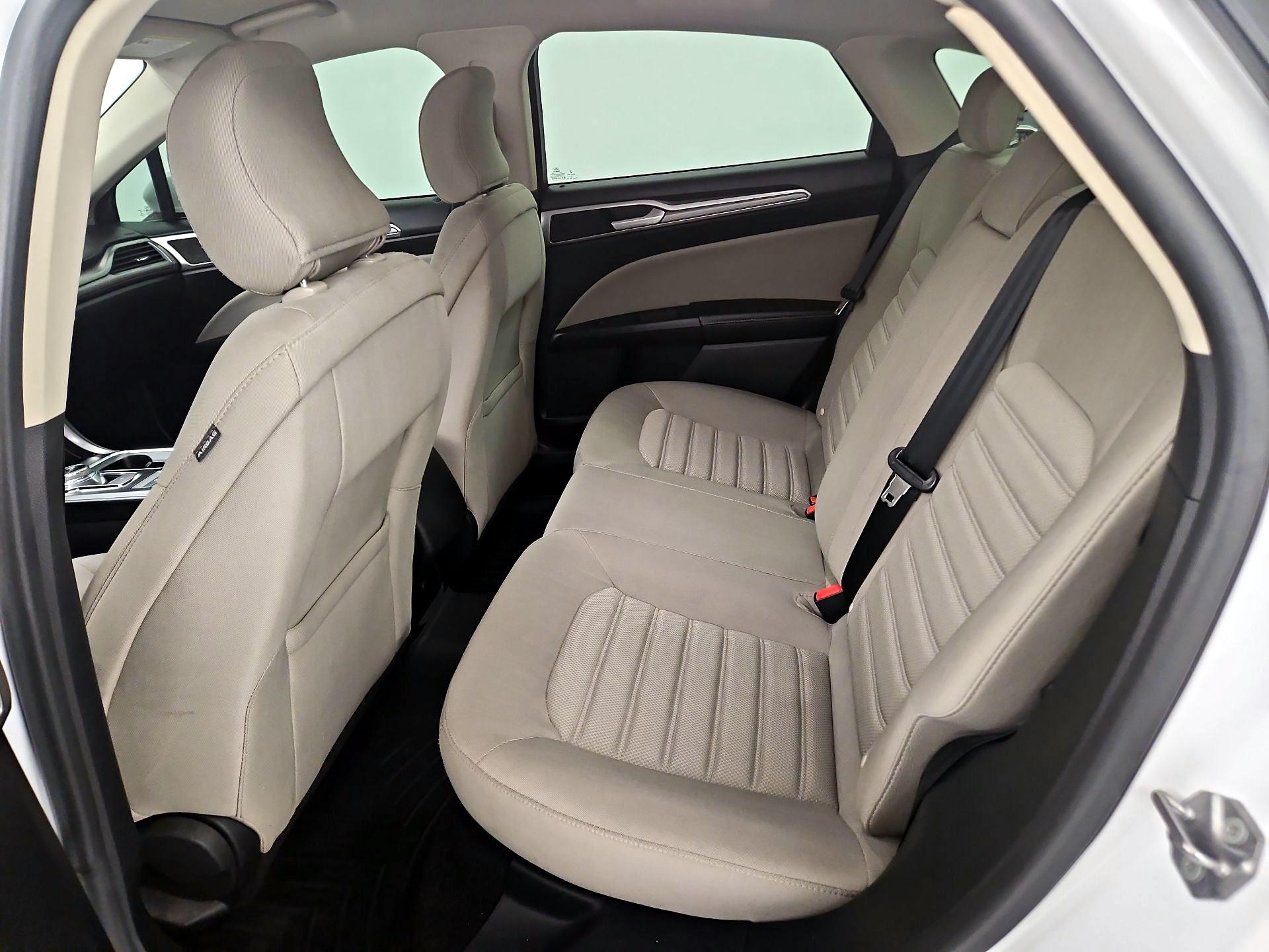 Thumbnail: 2018 Ford Fusion - 19