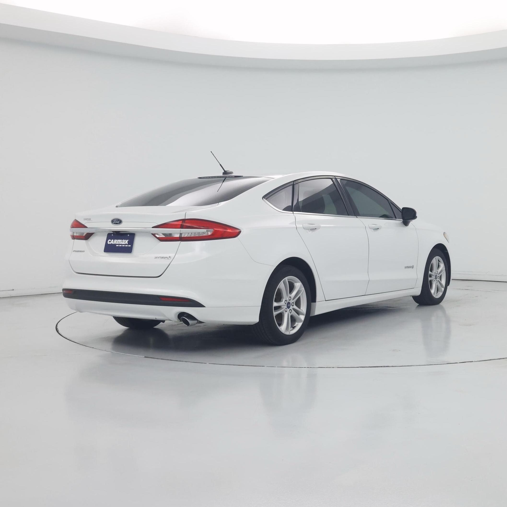 Thumbnail: 2018 Ford Fusion - 8