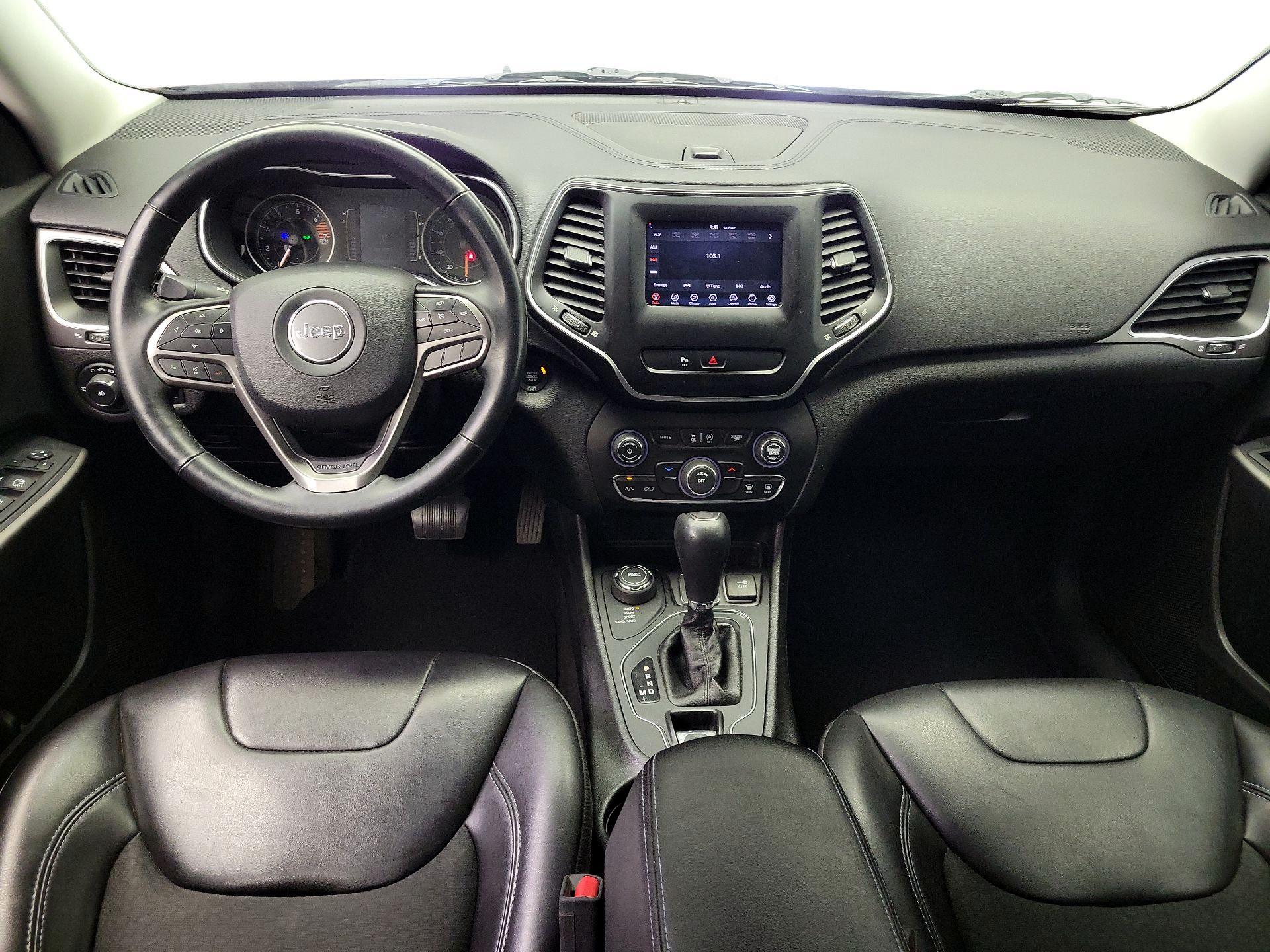 Thumbnail: 2019 Jeep Cherokee - 9