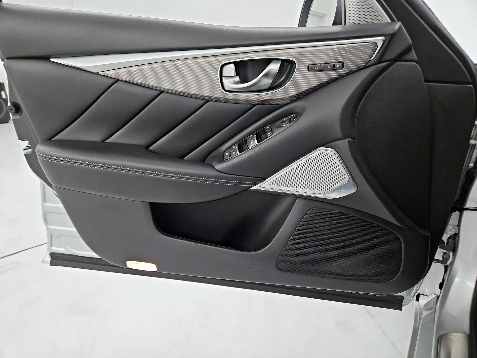 Thumbnail: 2019 INFINITI Q50 - 12