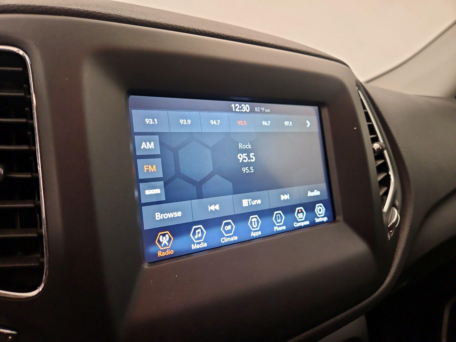 Thumbnail: 2020 Jeep Compass - 15