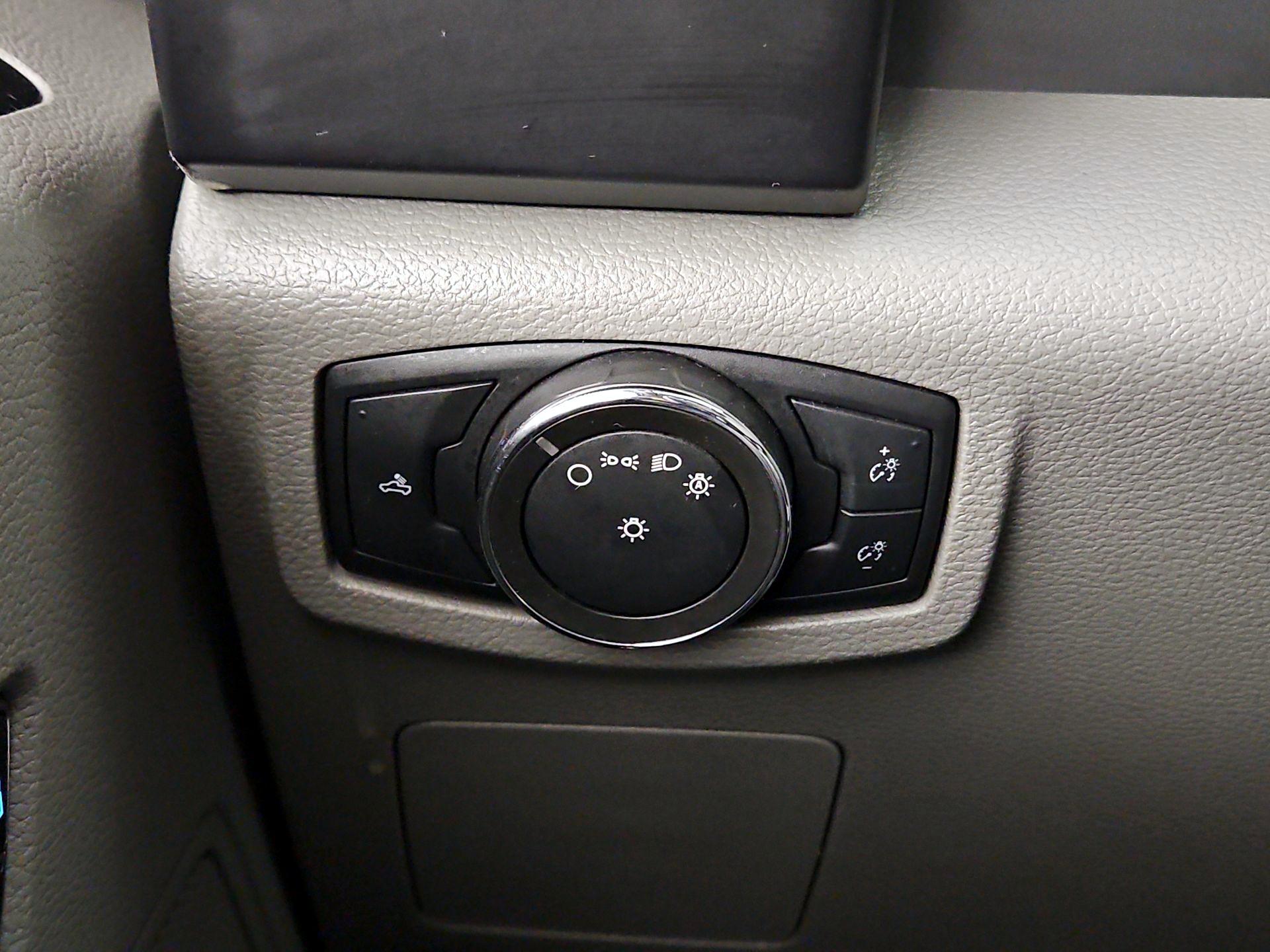 Thumbnail: 2016 Ford F-150 - 13