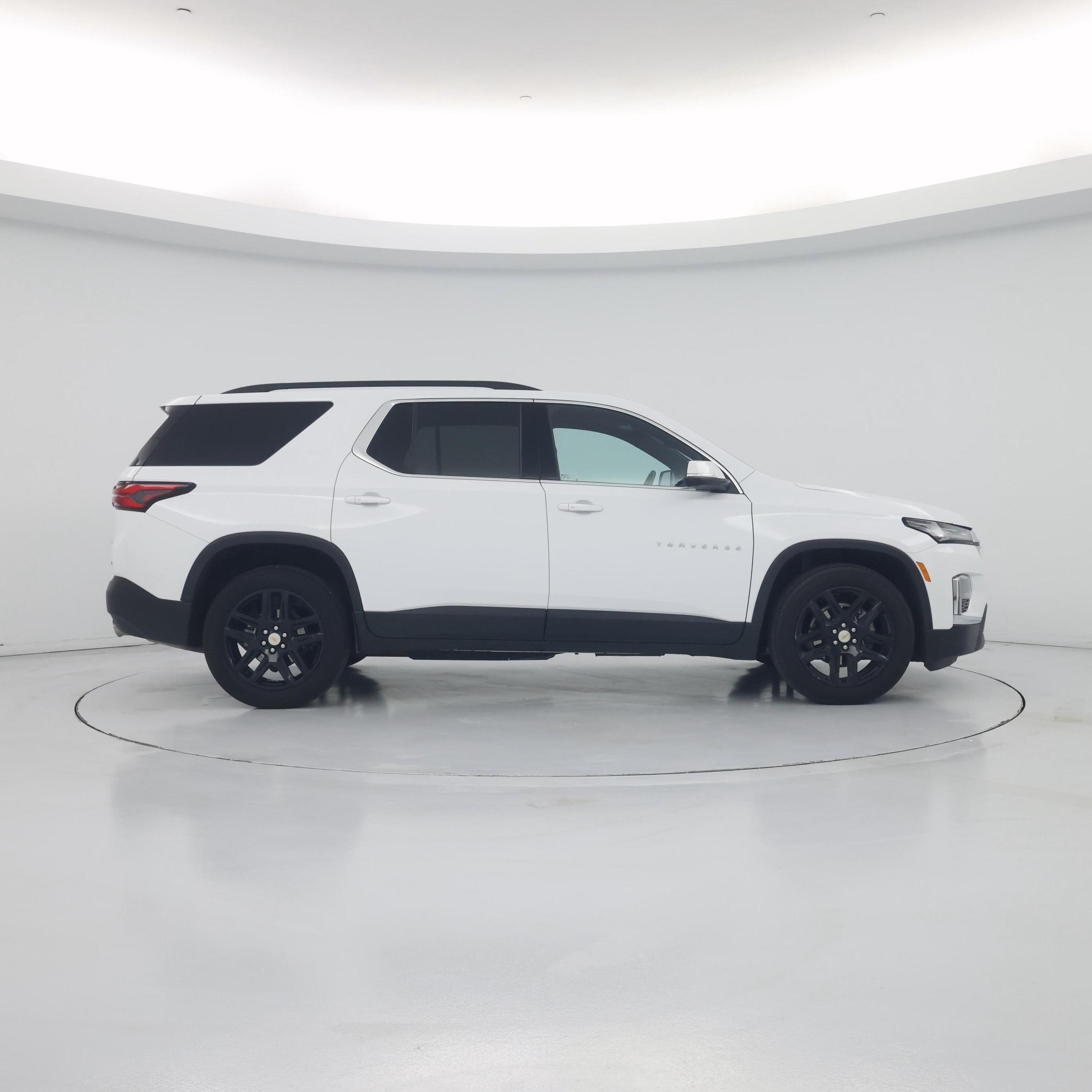 Thumbnail: 2023 Chevrolet Traverse - 7