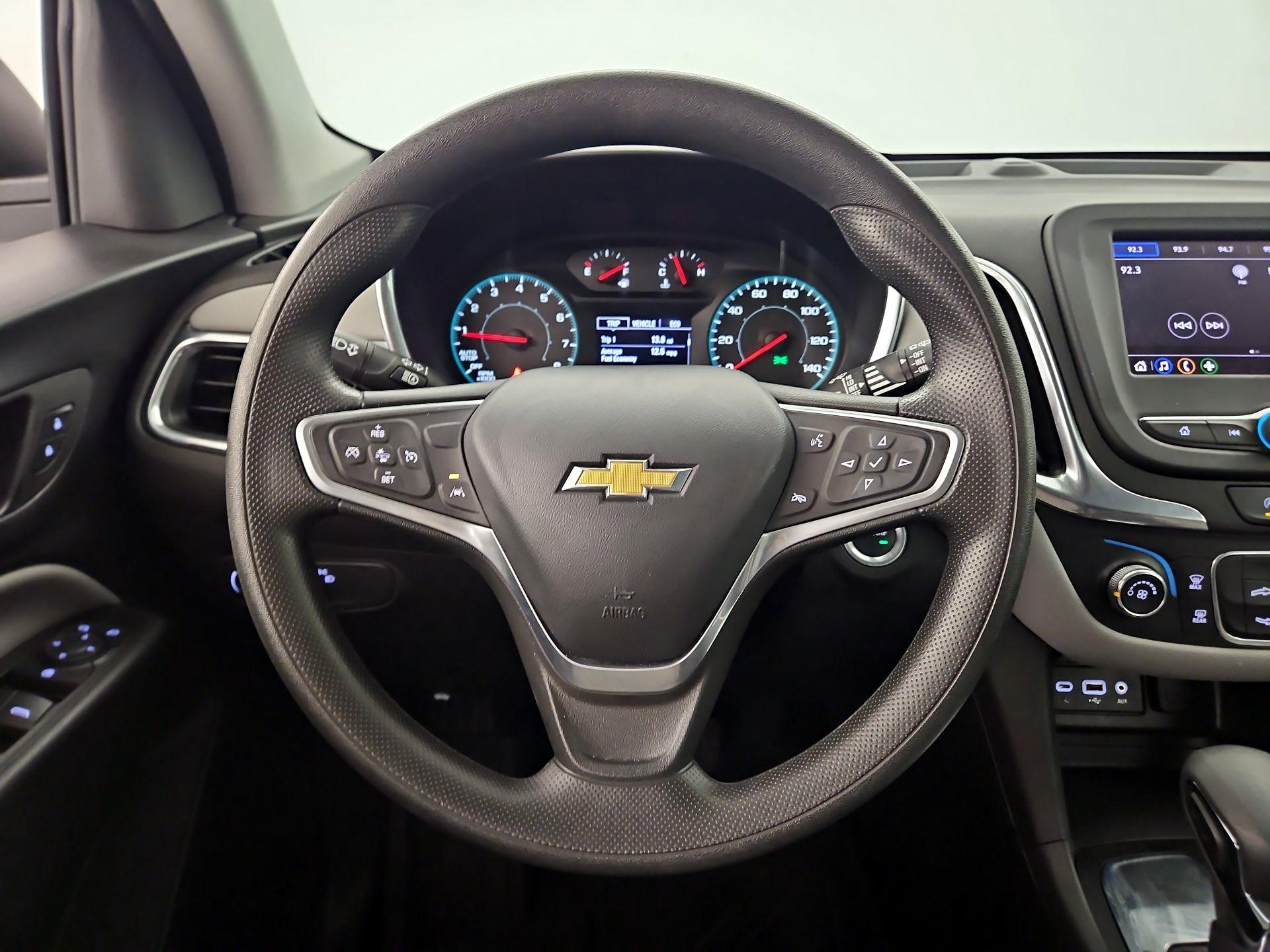 Thumbnail: 2023 Chevrolet Equinox - 10