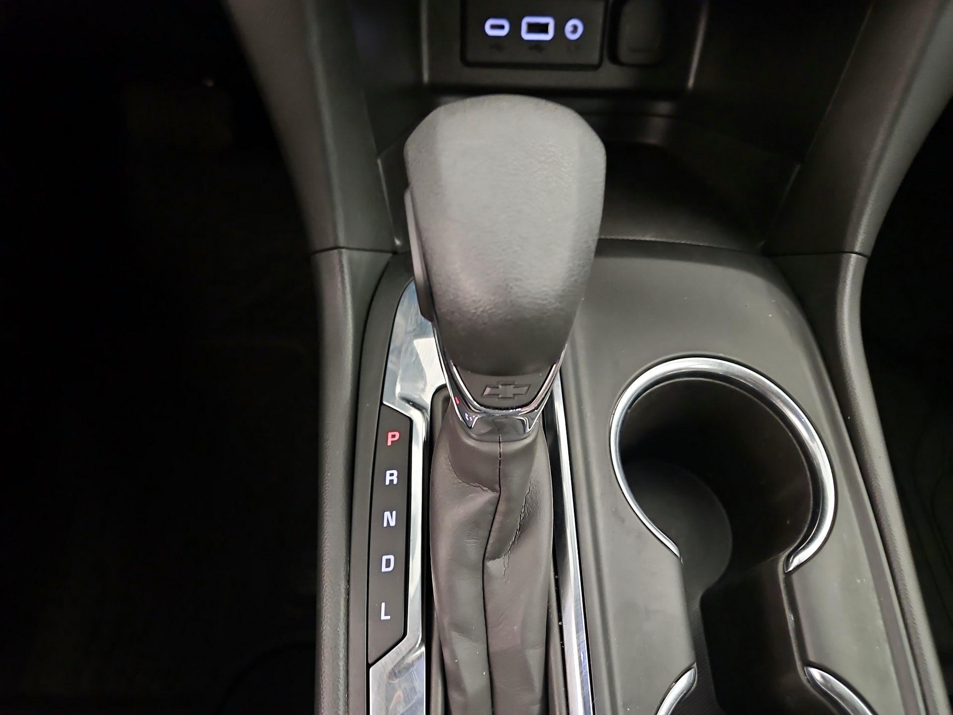 Thumbnail: 2023 Chevrolet Equinox - 17
