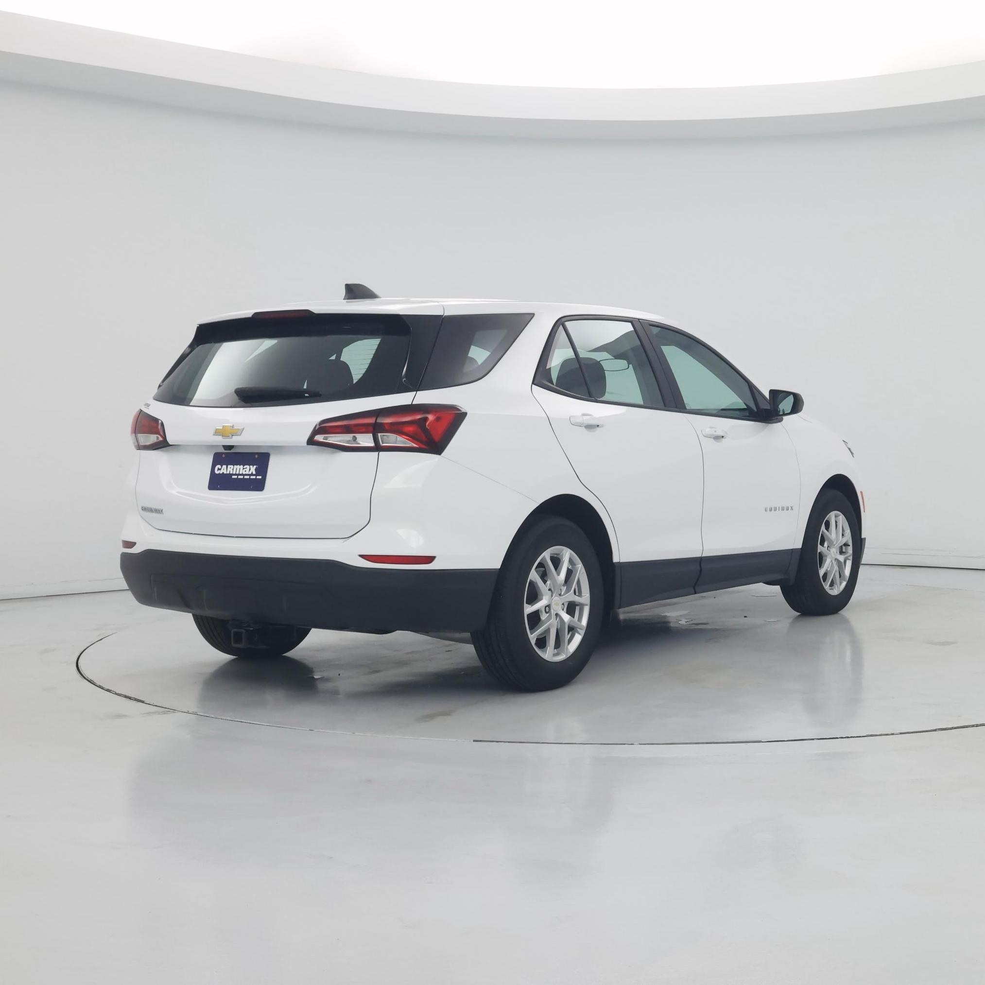 Thumbnail: 2023 Chevrolet Equinox - 8