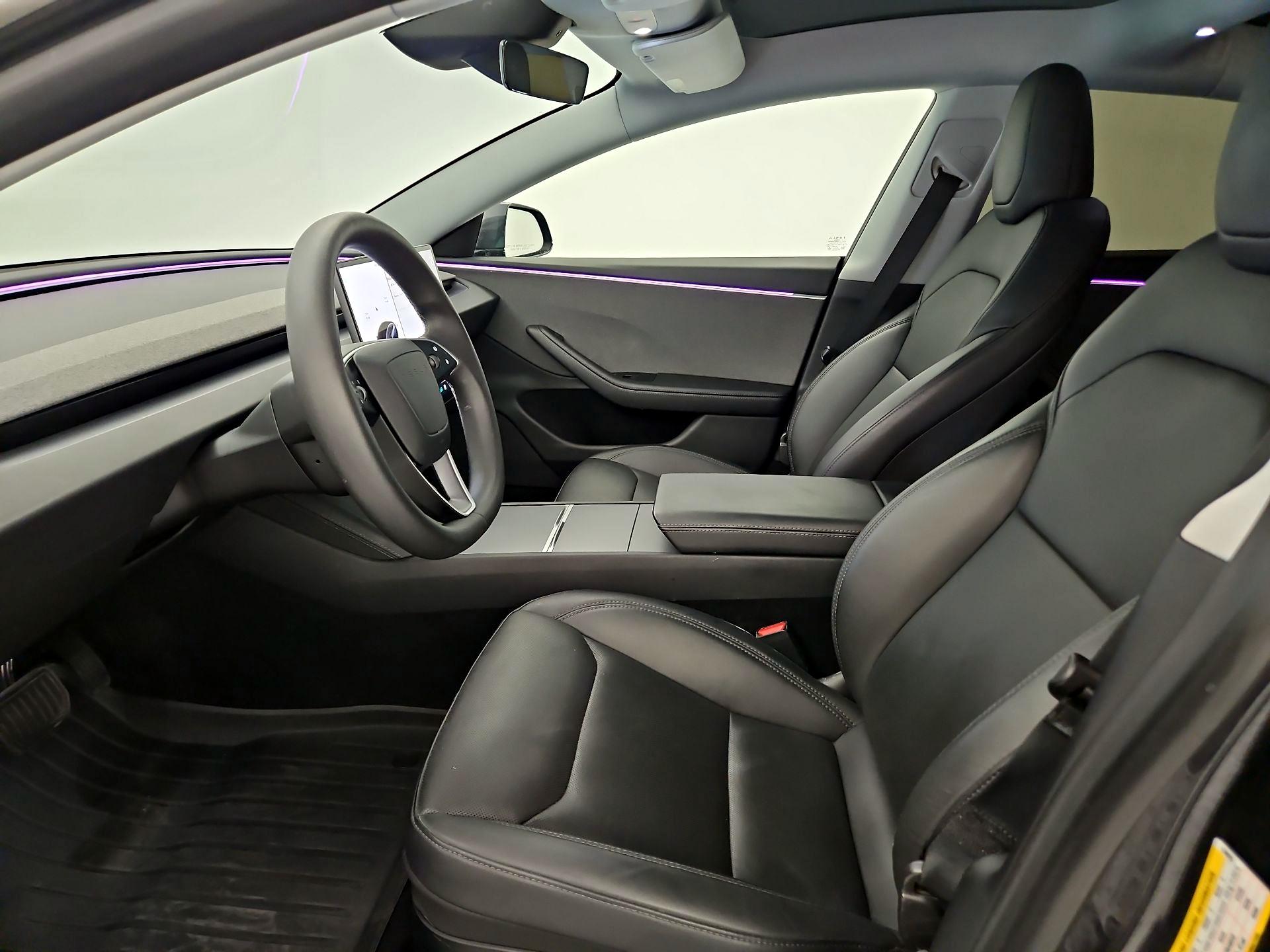 Thumbnail: 2025 Tesla Model 3 - 11