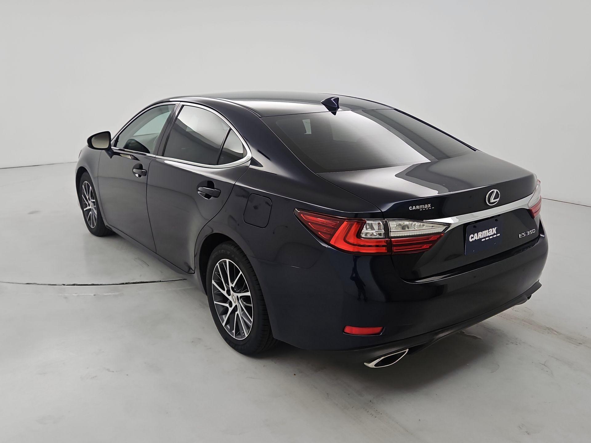 Thumbnail: 2016 Lexus ES - 7