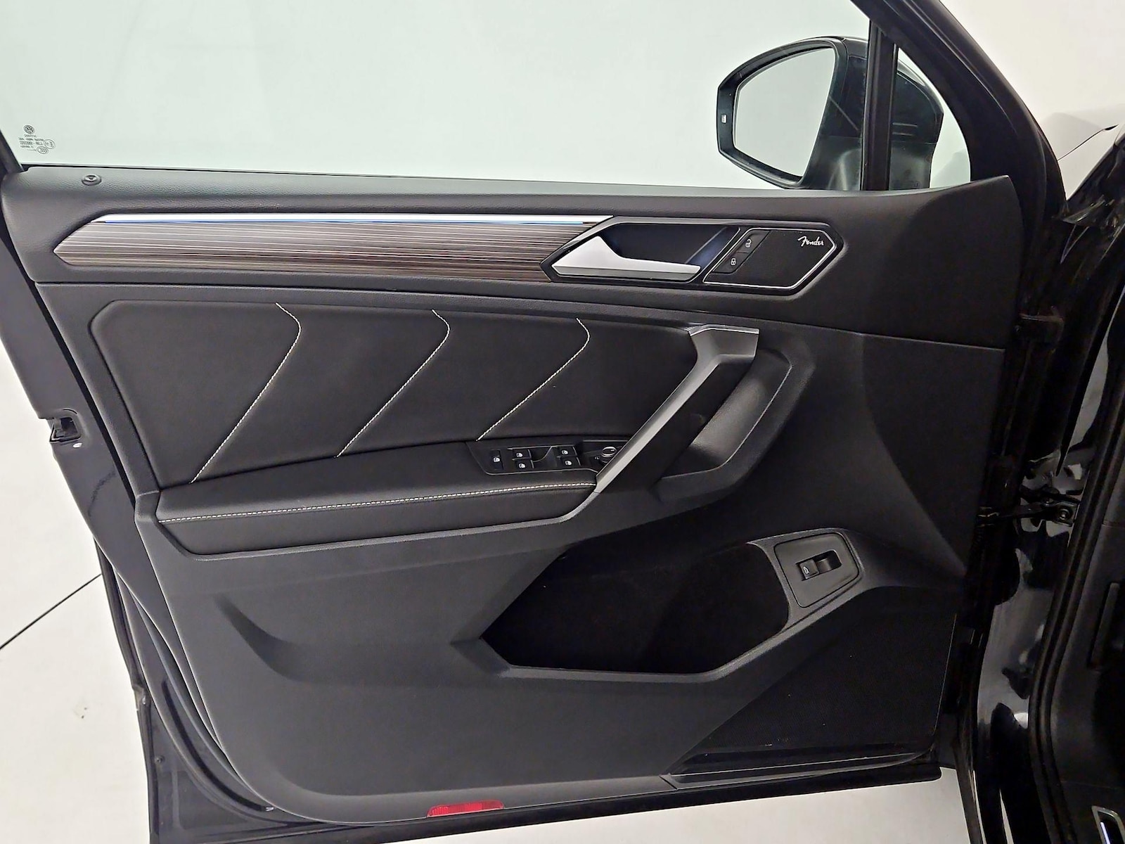 2022 Volkswagen Tiguan SEL R-LINE - Photo 11