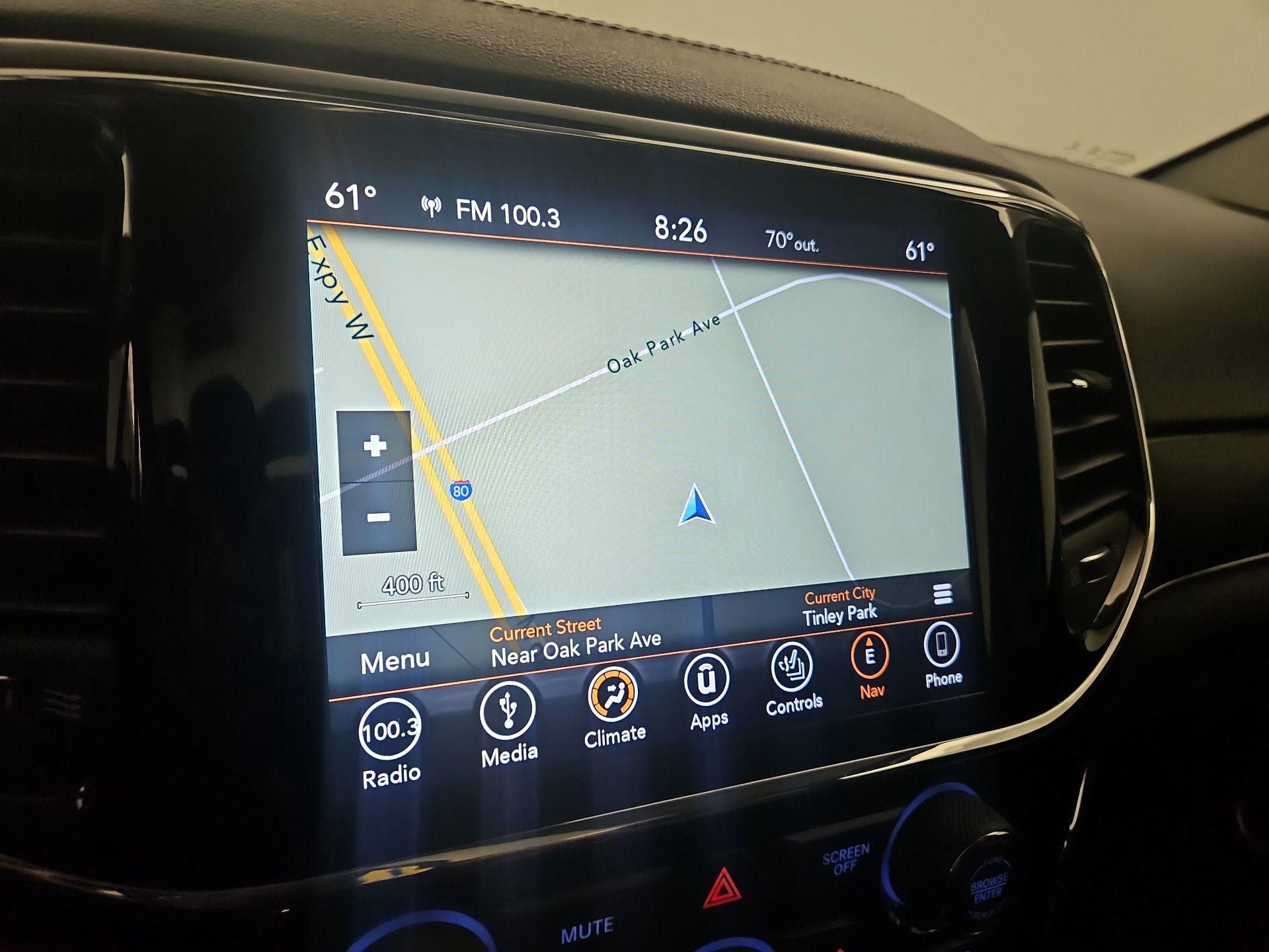 Thumbnail: 2019 Jeep Grand Cherokee - 12