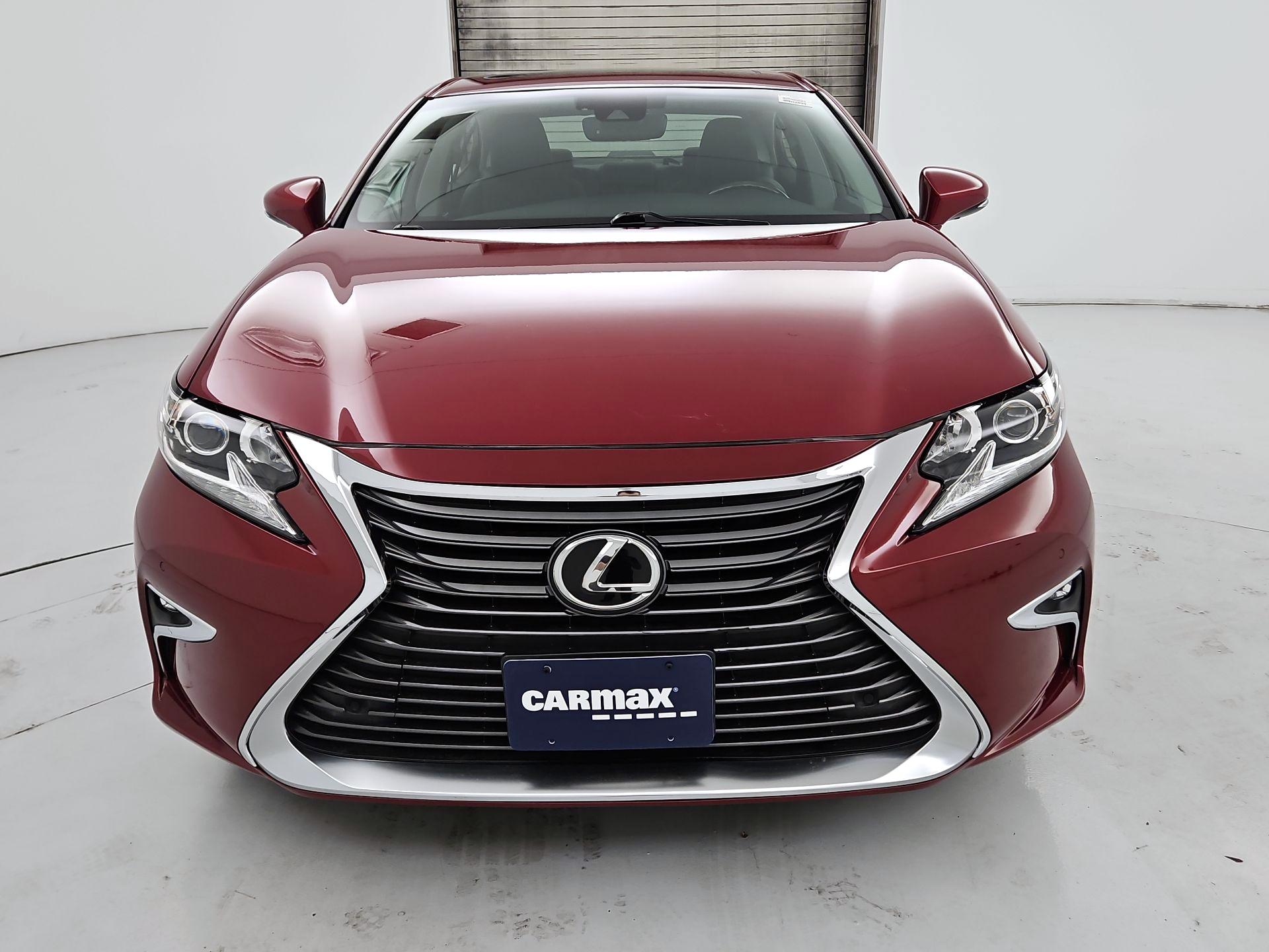 Thumbnail: 2016 Lexus ES - 2