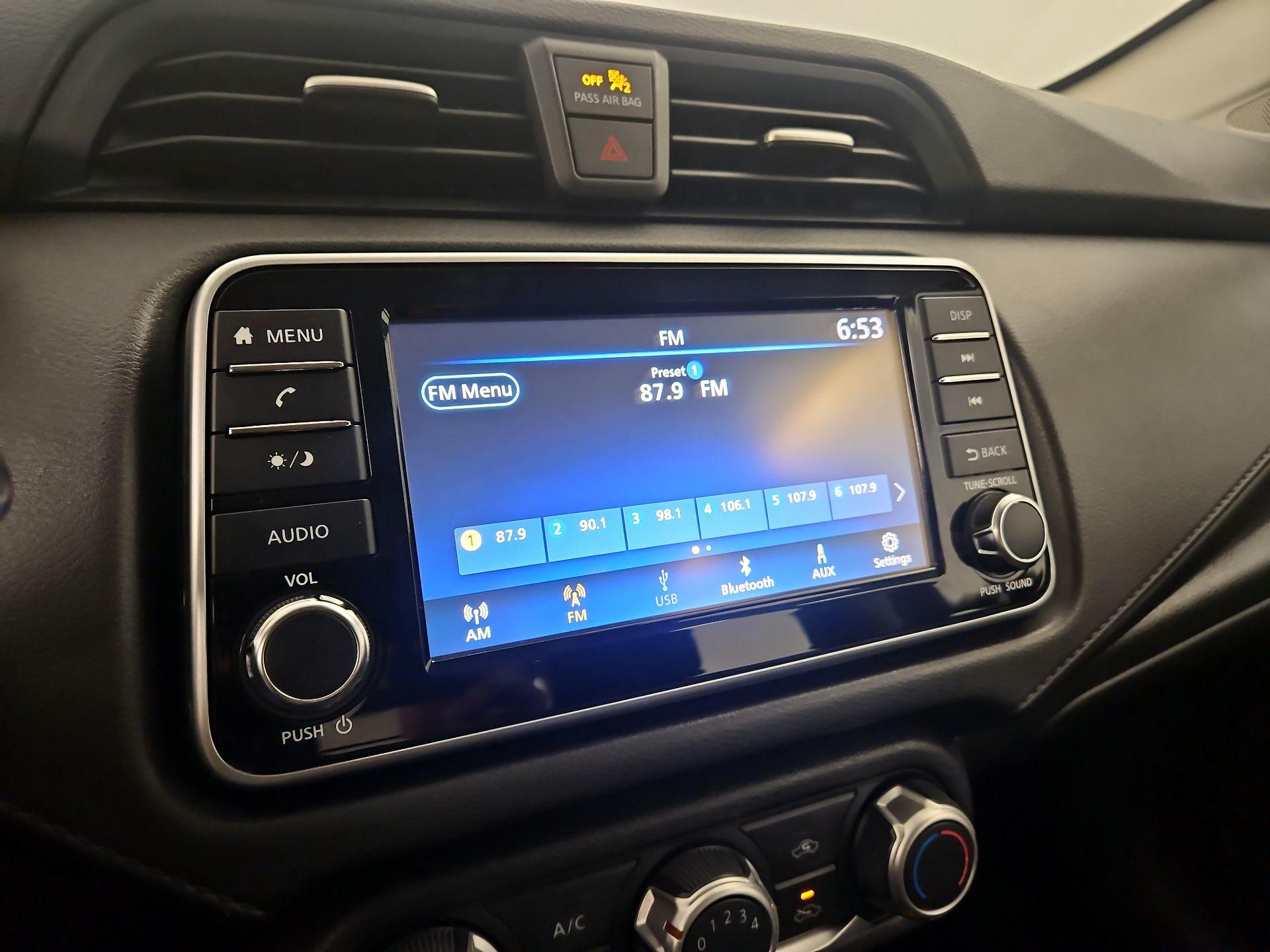 Thumbnail: 2020 Nissan Versa - 15