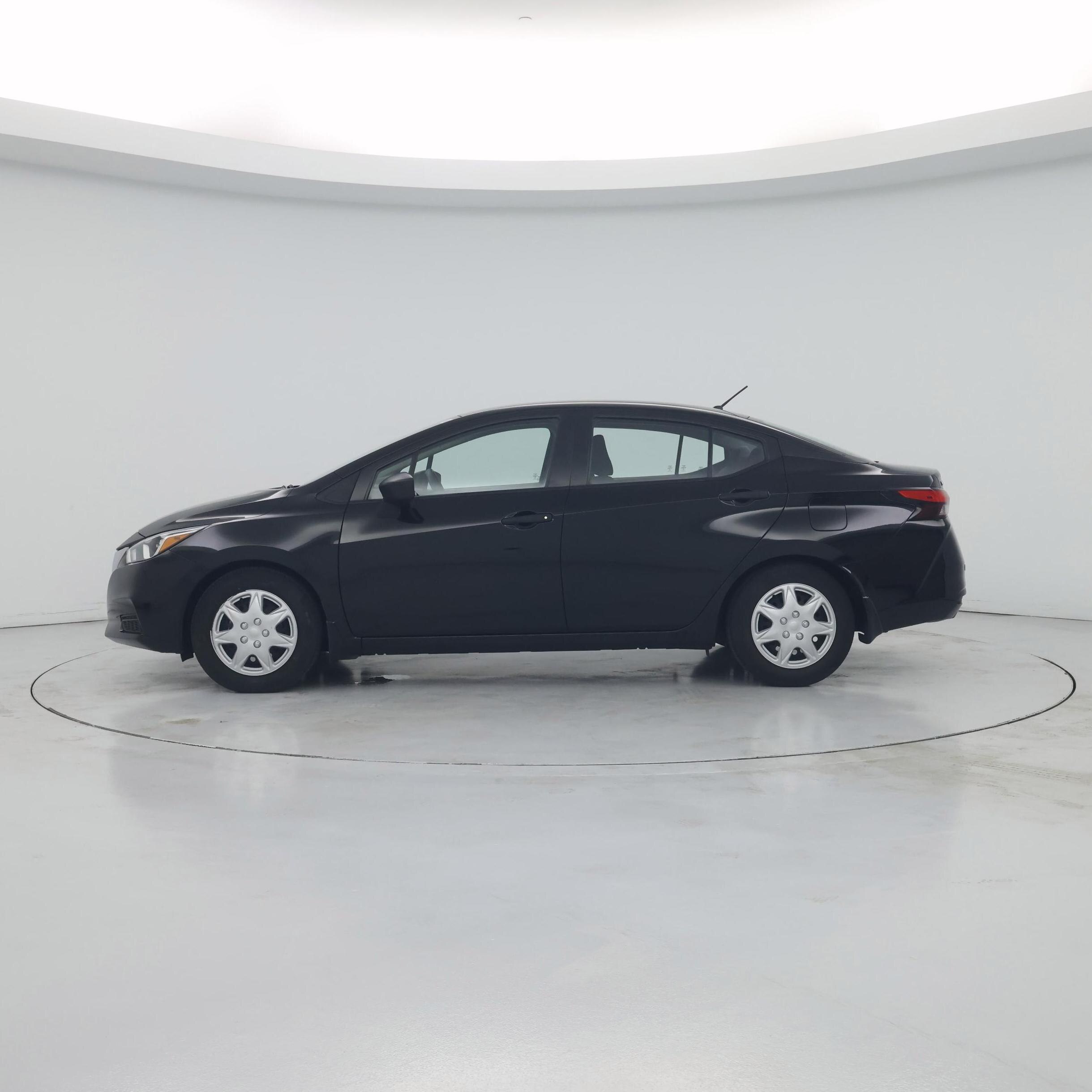 Thumbnail: 2020 Nissan Versa - 3