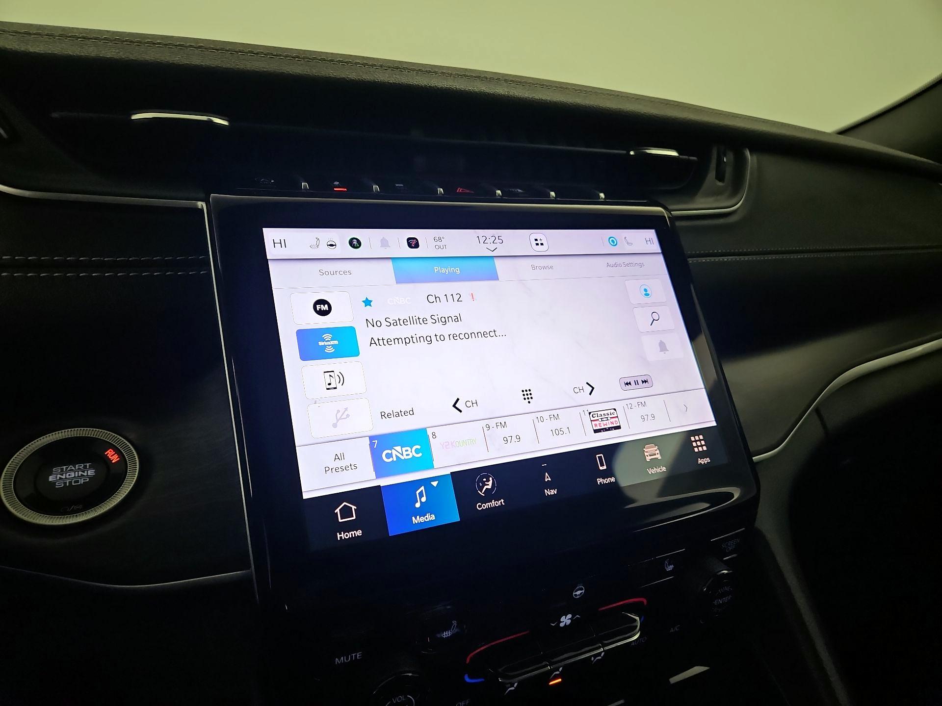 Thumbnail: 2025 Jeep Grand Cherokee - 16