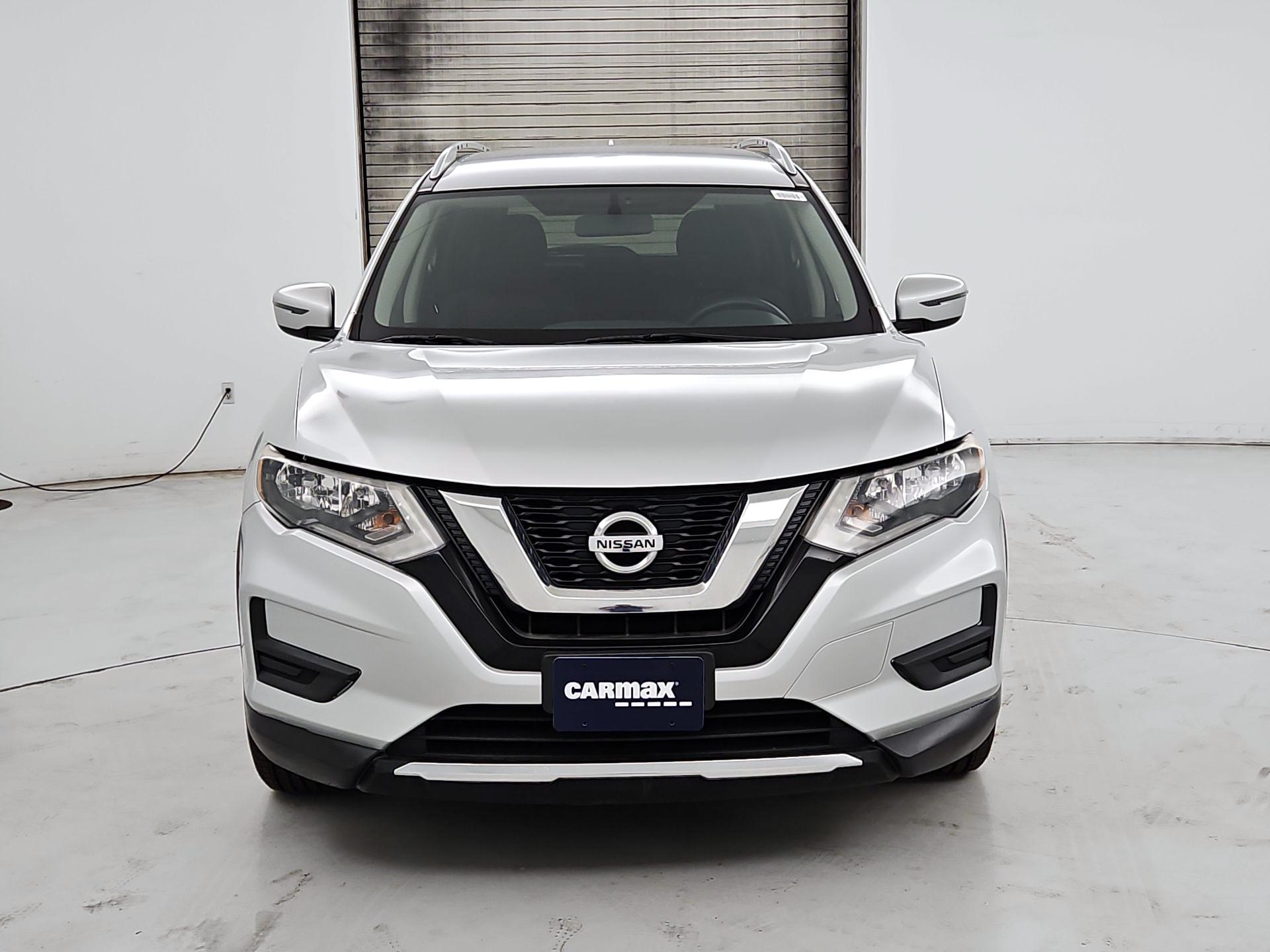 Thumbnail: 2017 Nissan Rogue - 2
