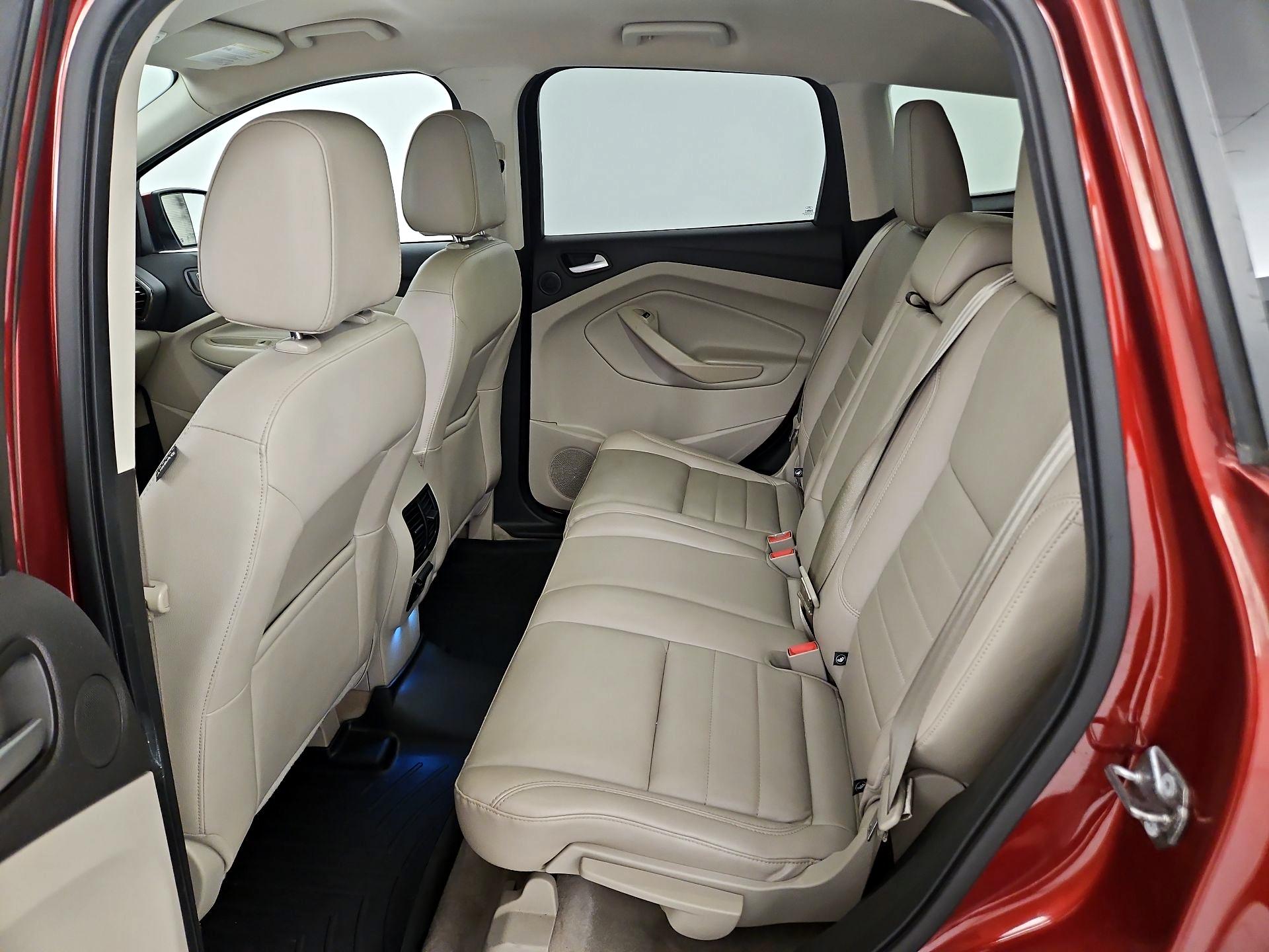 Thumbnail: 2016 Ford Escape - 19