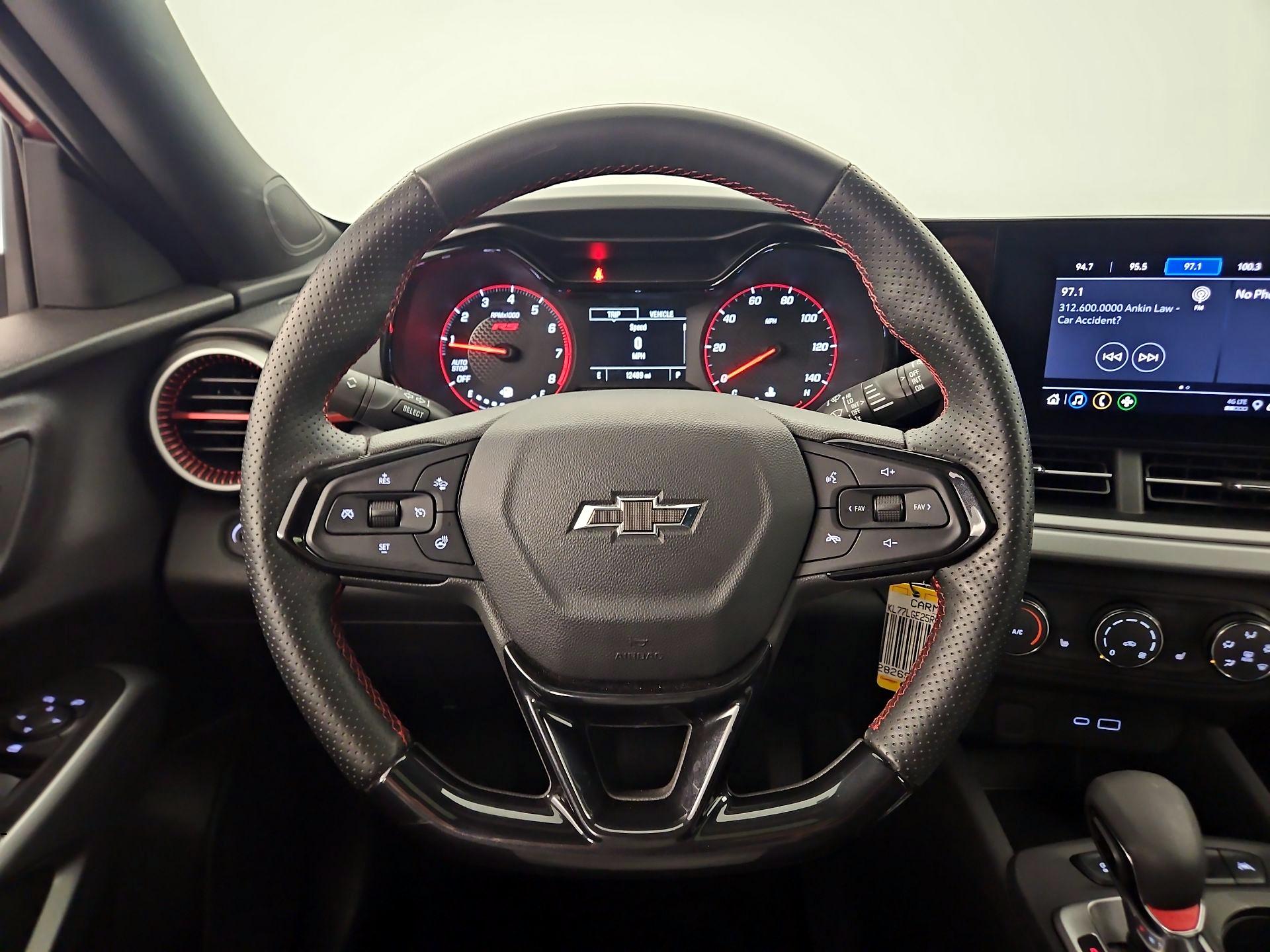 Thumbnail: 2024 Chevrolet Trax - 10