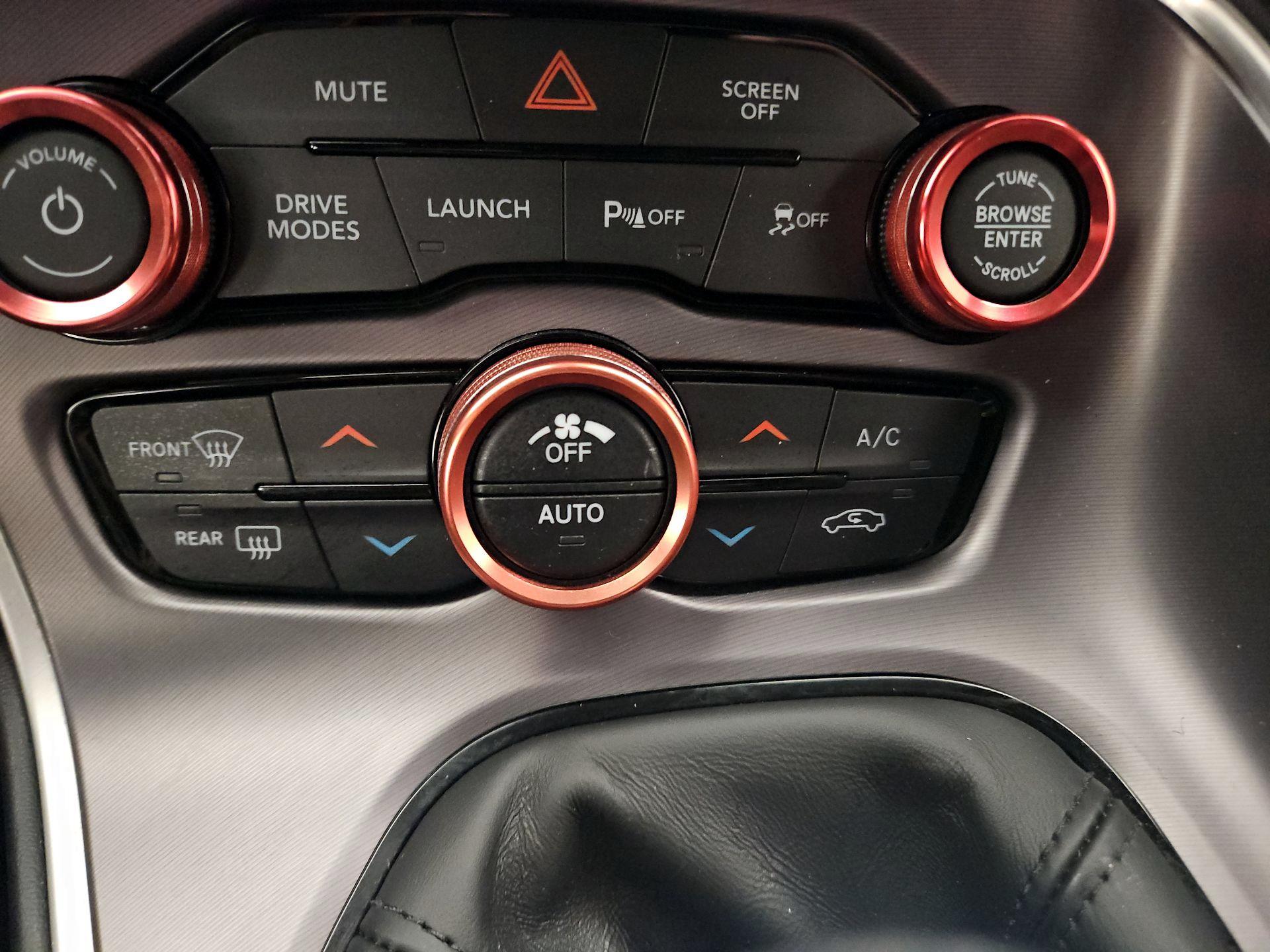 Thumbnail: 2021 Dodge Challenger - 17