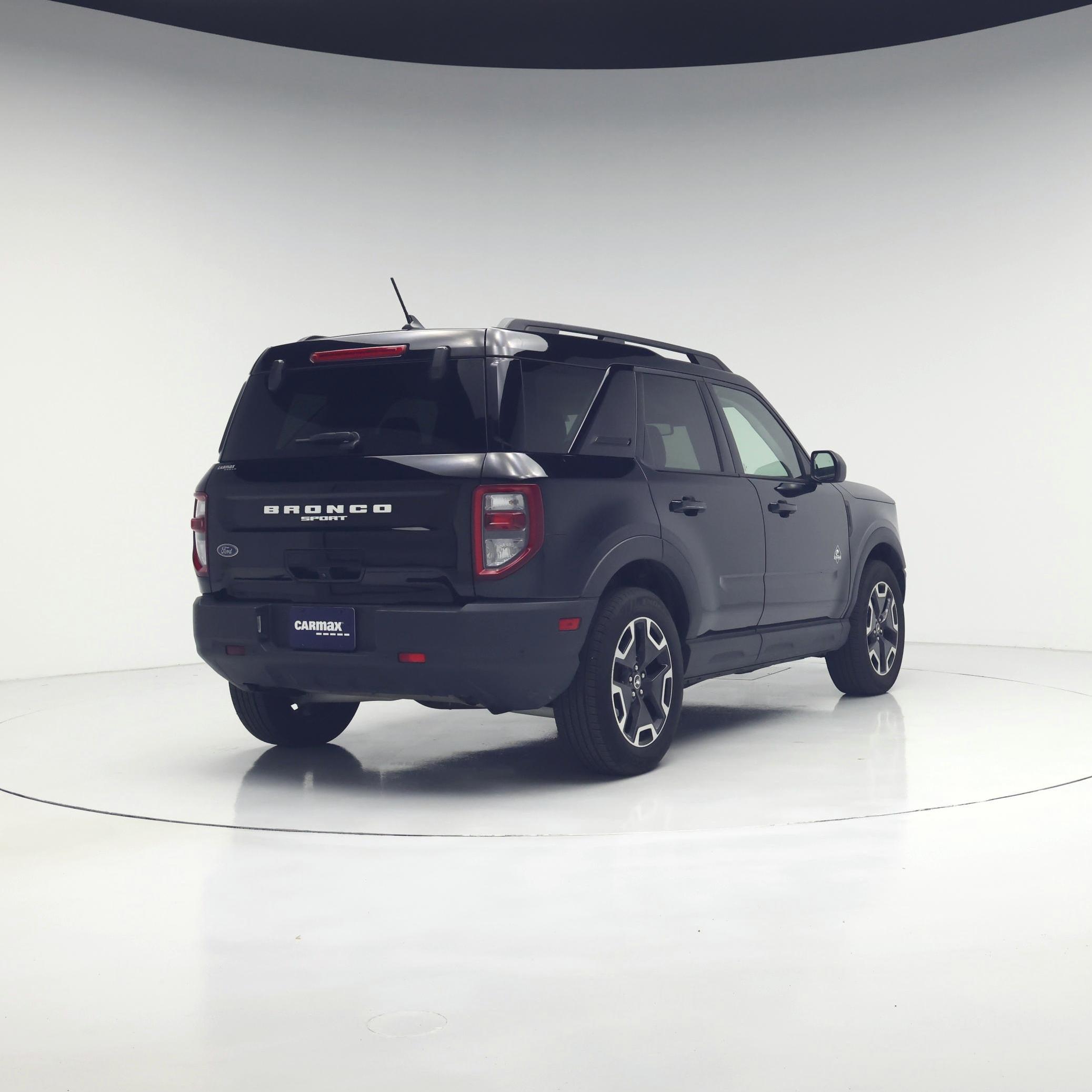 Thumbnail: 2021 Ford Bronco Sport - 8