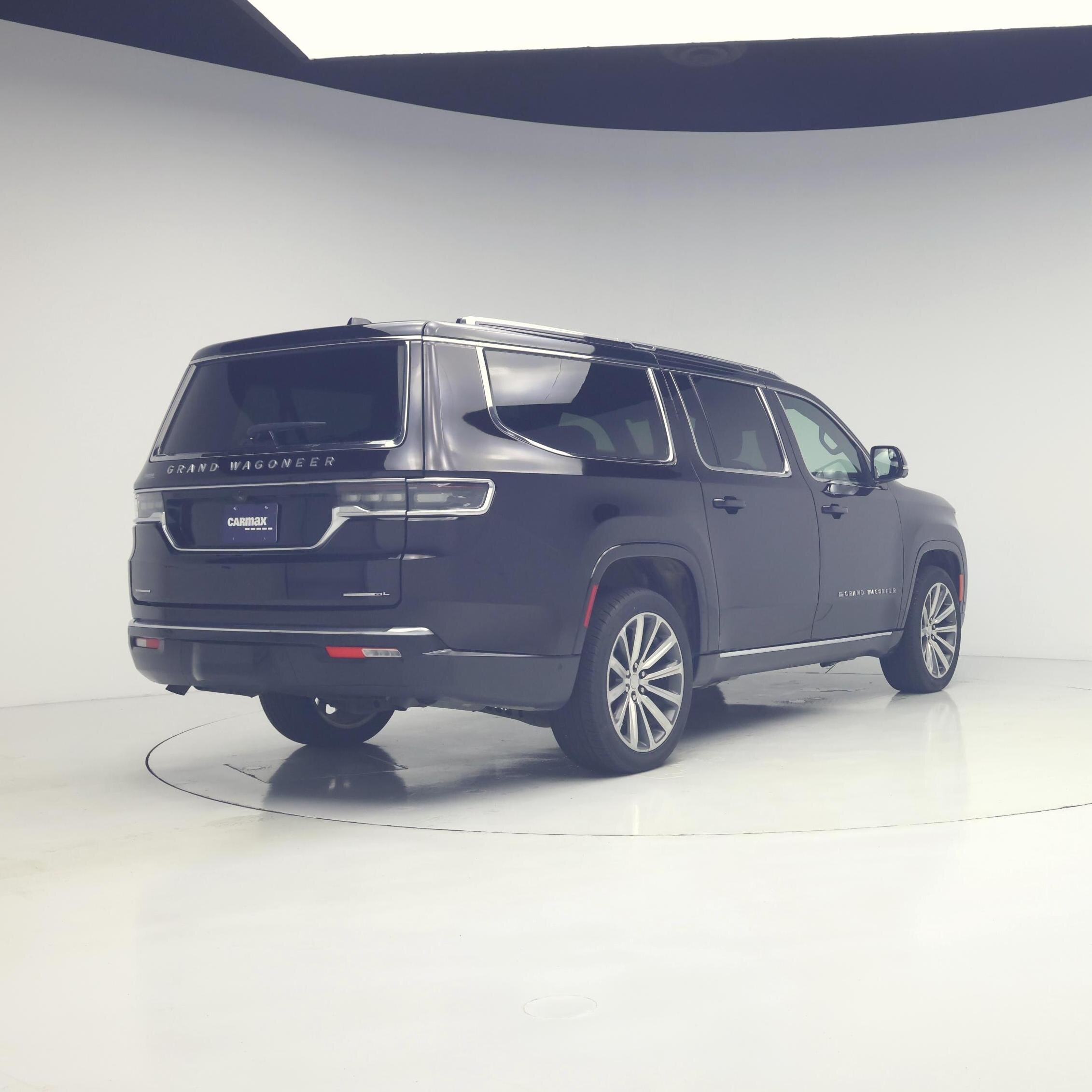 Thumbnail: 2023 Jeep Grand Wagoneer L - 8