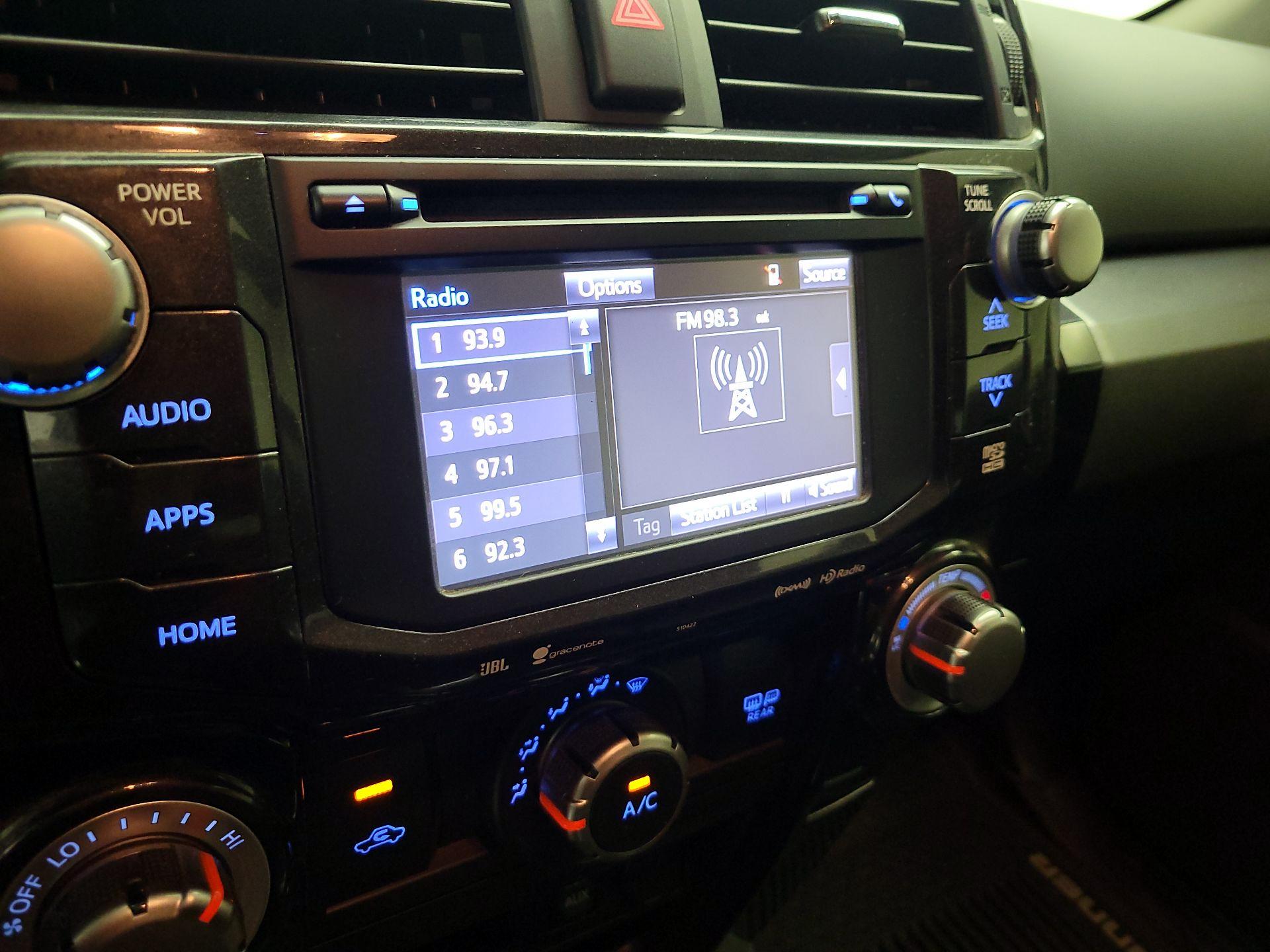 Thumbnail: 2019 Toyota 4Runner - 14