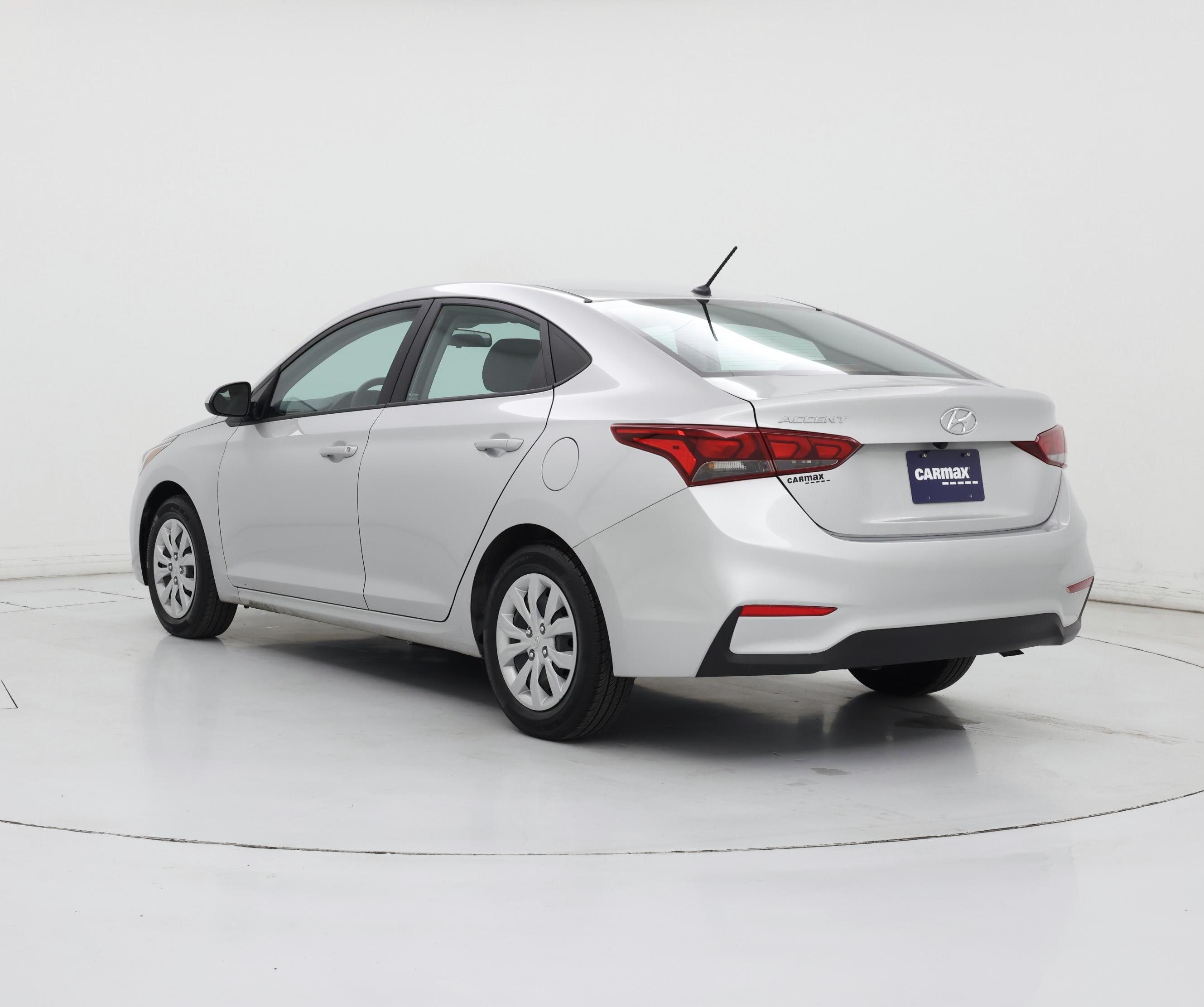 Thumbnail: 2022 Hyundai Accent - 2