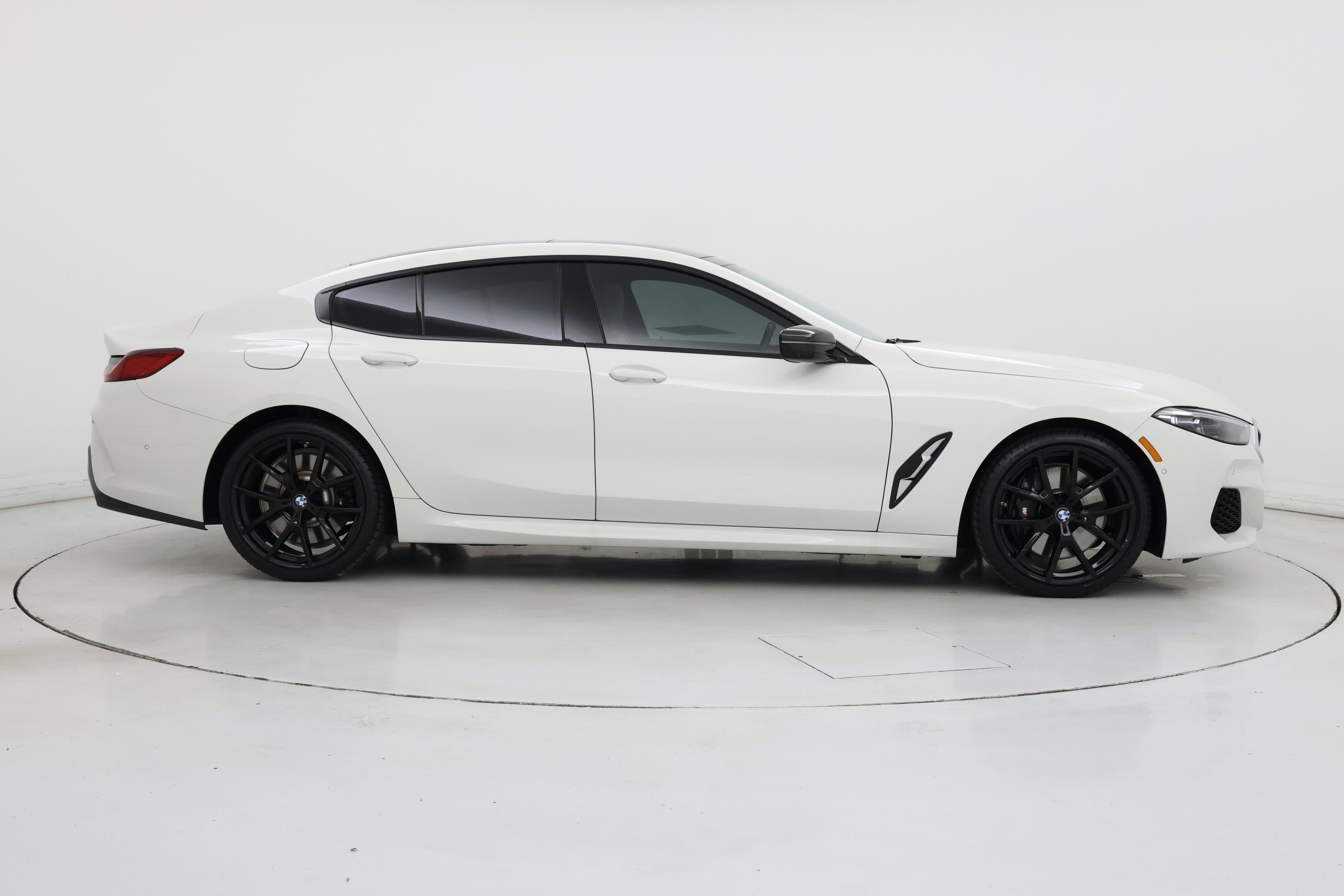 Thumbnail: 2022 BMW 8 Series - 7