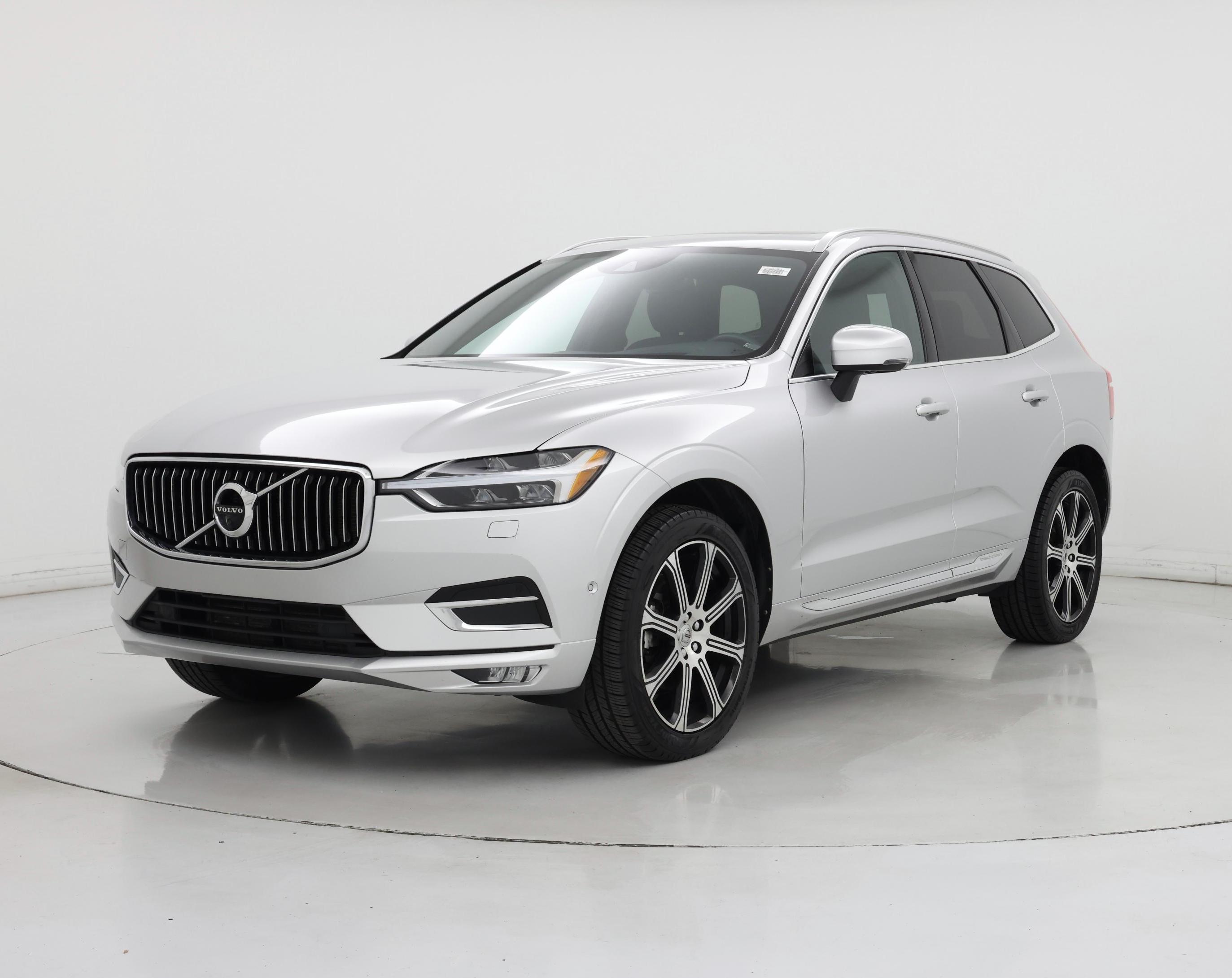 Thumbnail: 2020 Volvo XC60 - 4